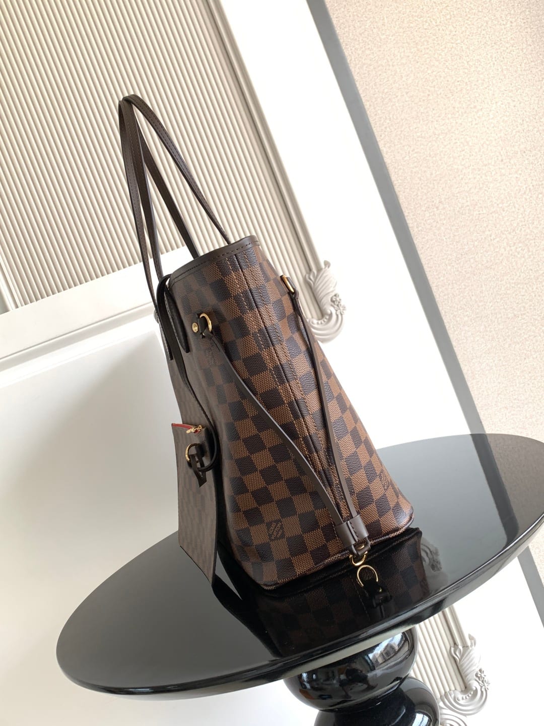 Neverfull Medium Tote 2