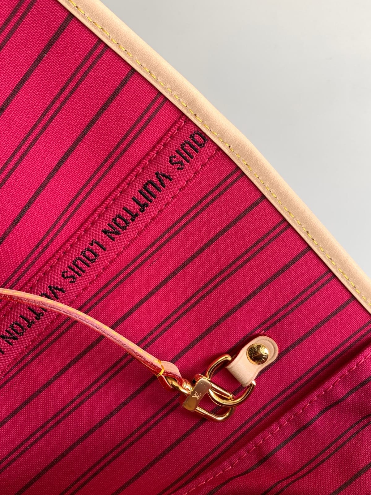 Neverfull Medium Tote 4