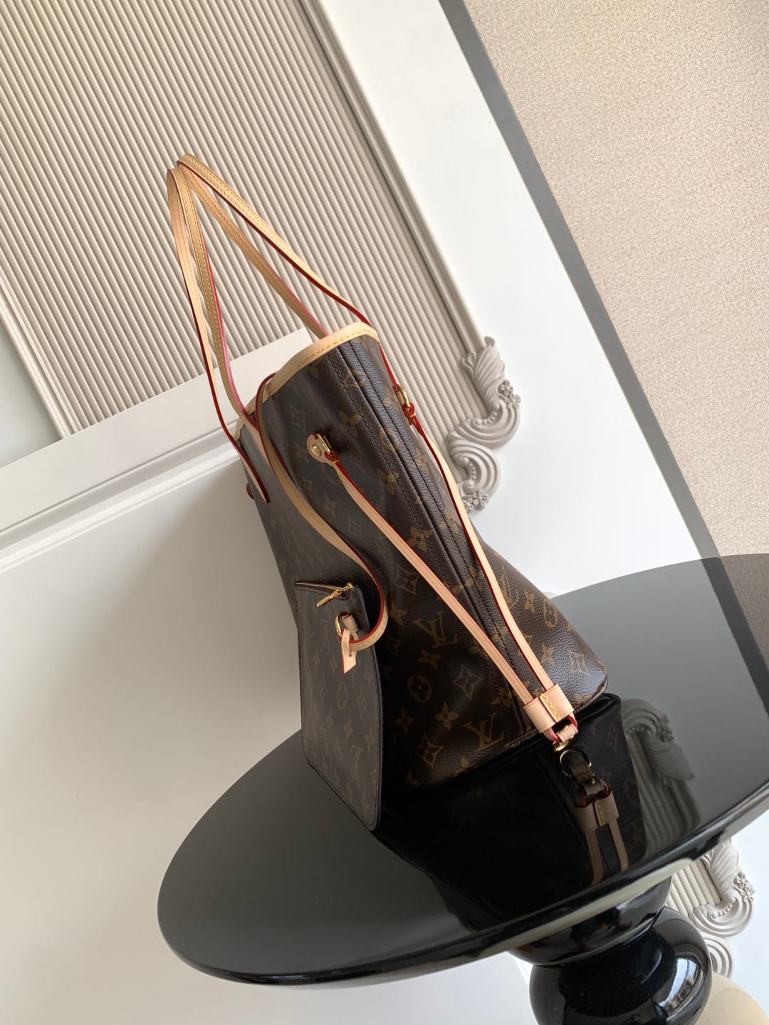 Neverfull Medium Tote 2