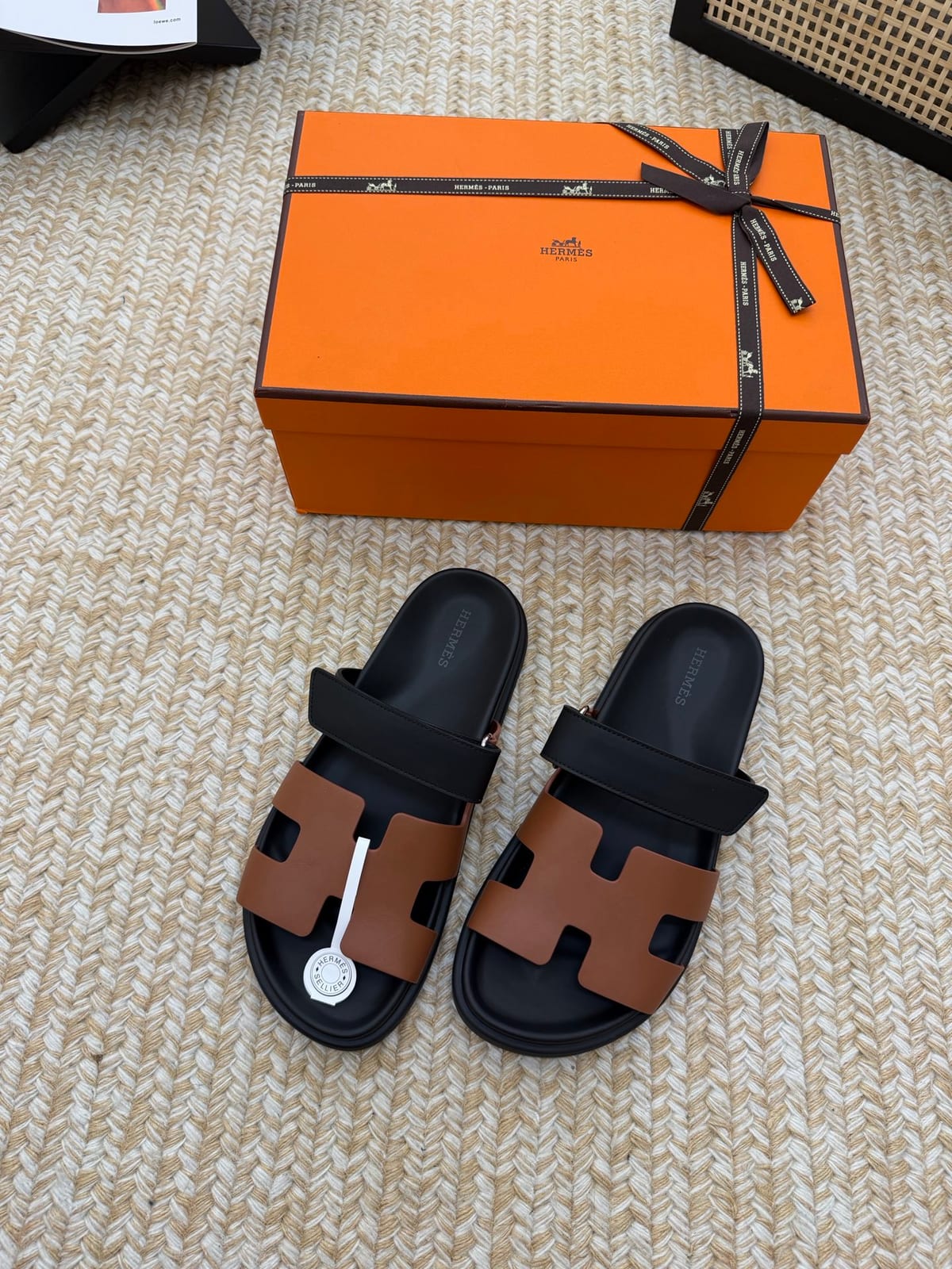 Brown/Black