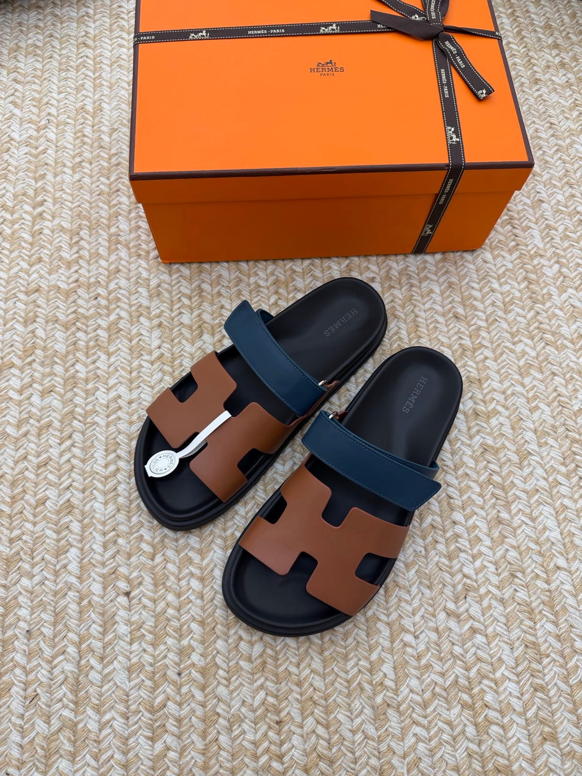 Brown/Navy