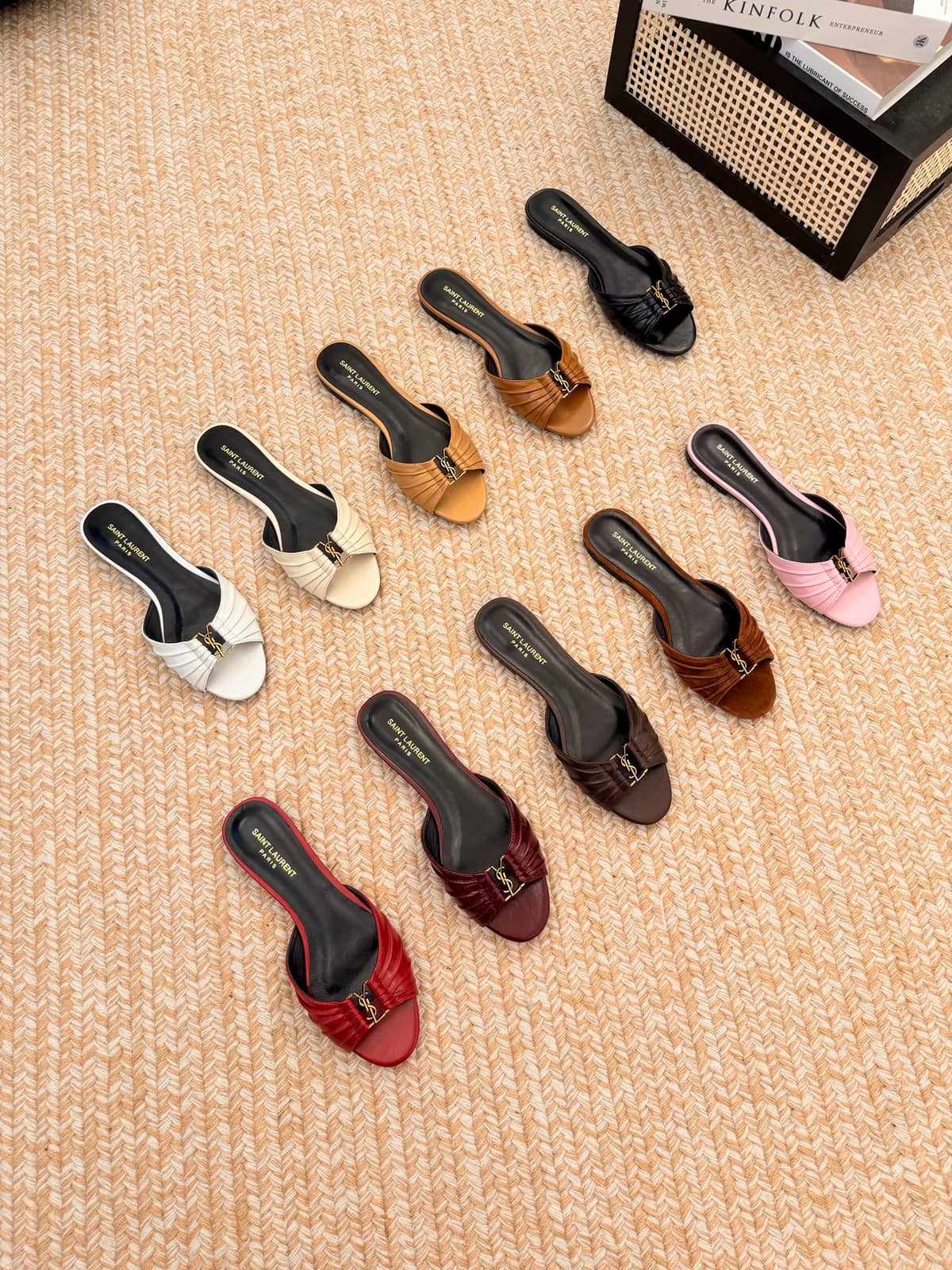 Babylone Flat Sandals