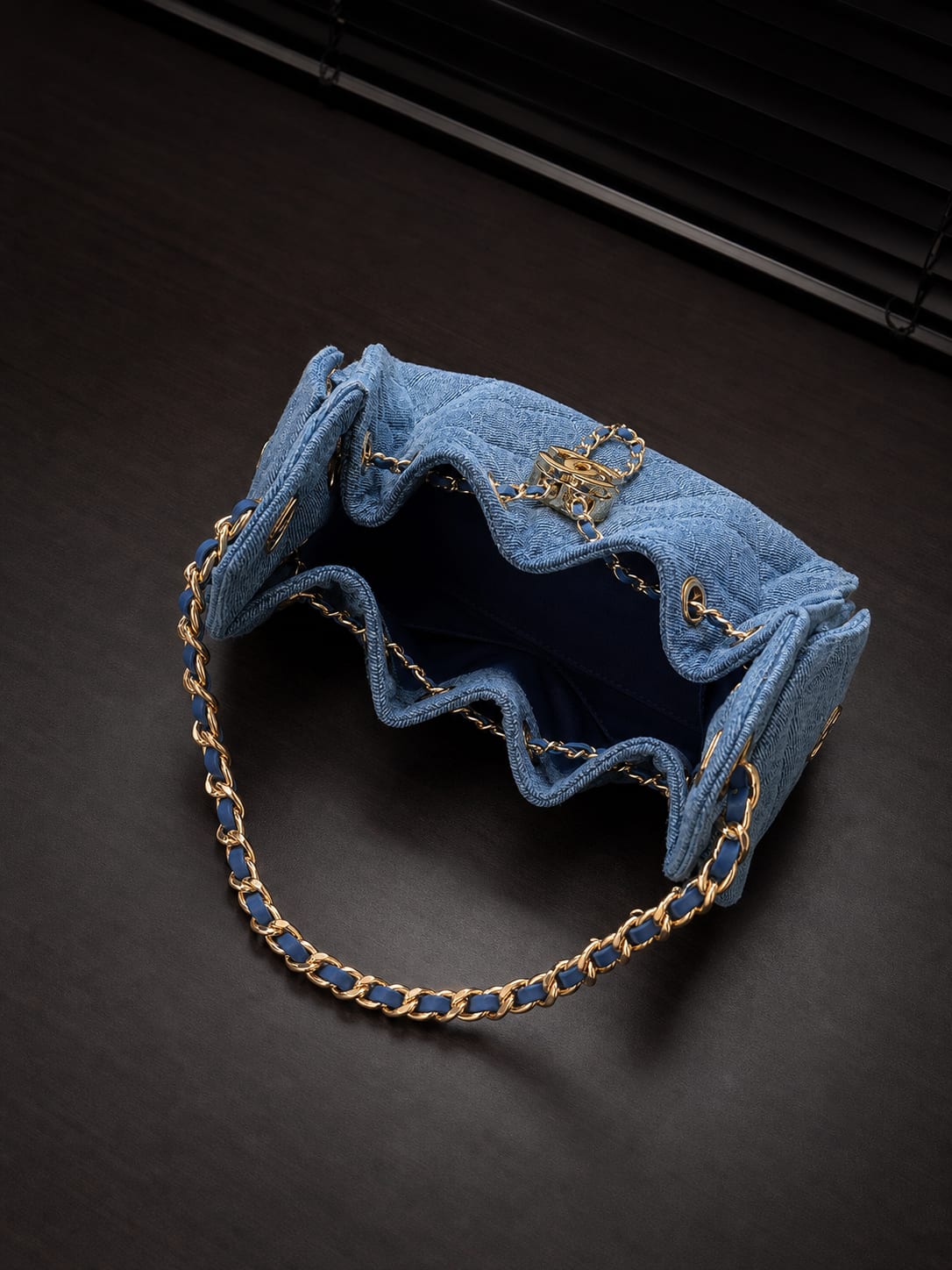 Chanel 25 mini handbag 8