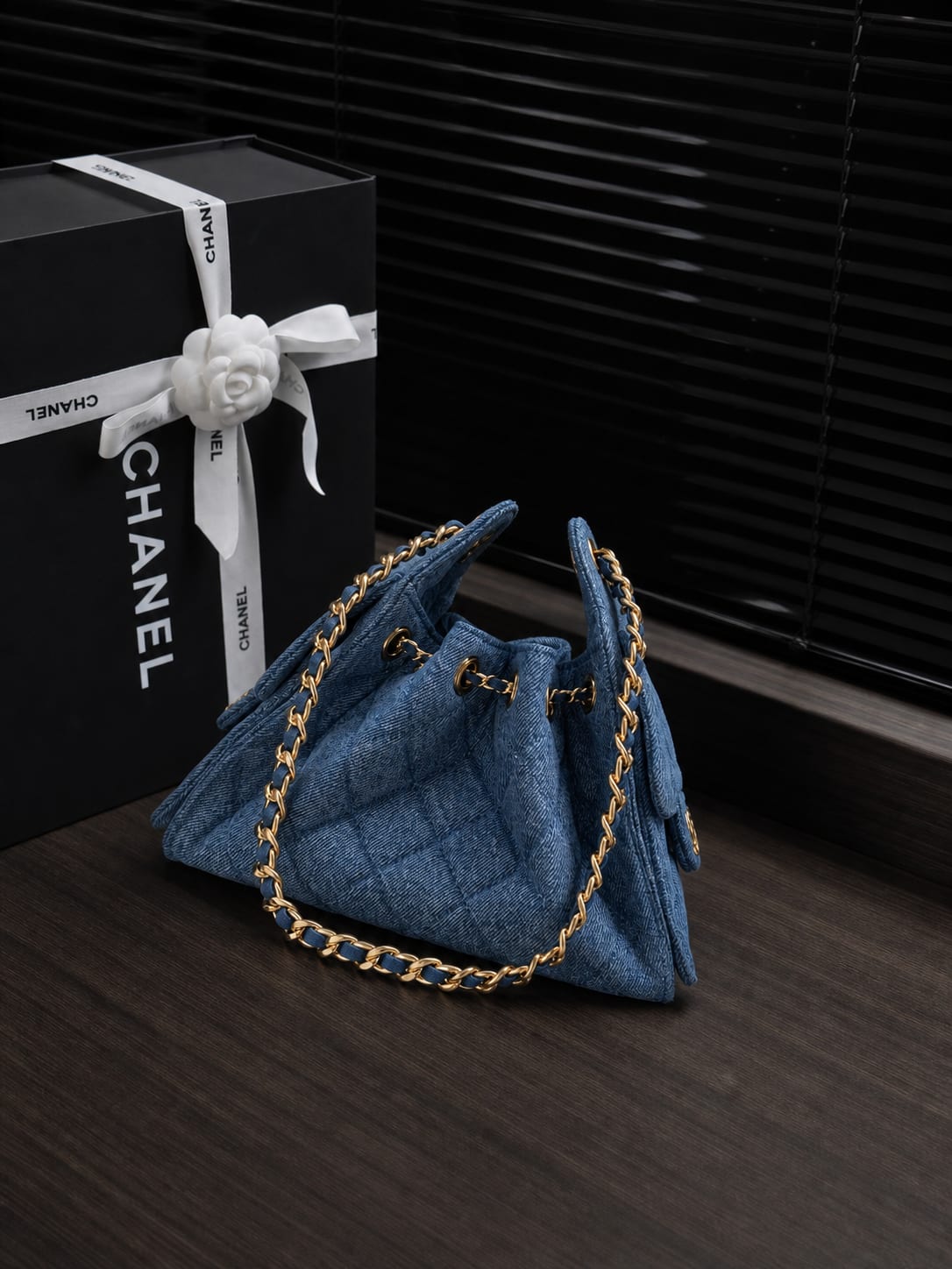 Chanel 25 mini handbag 2