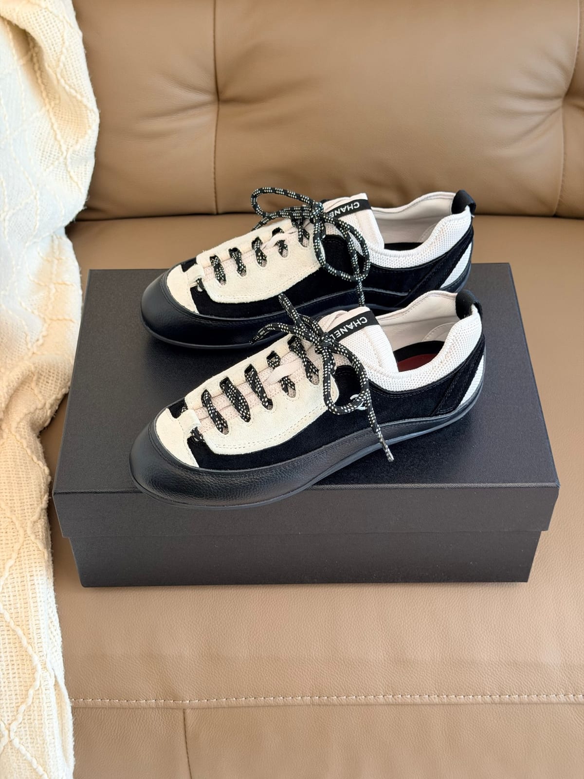 26S CC Sneakers 2