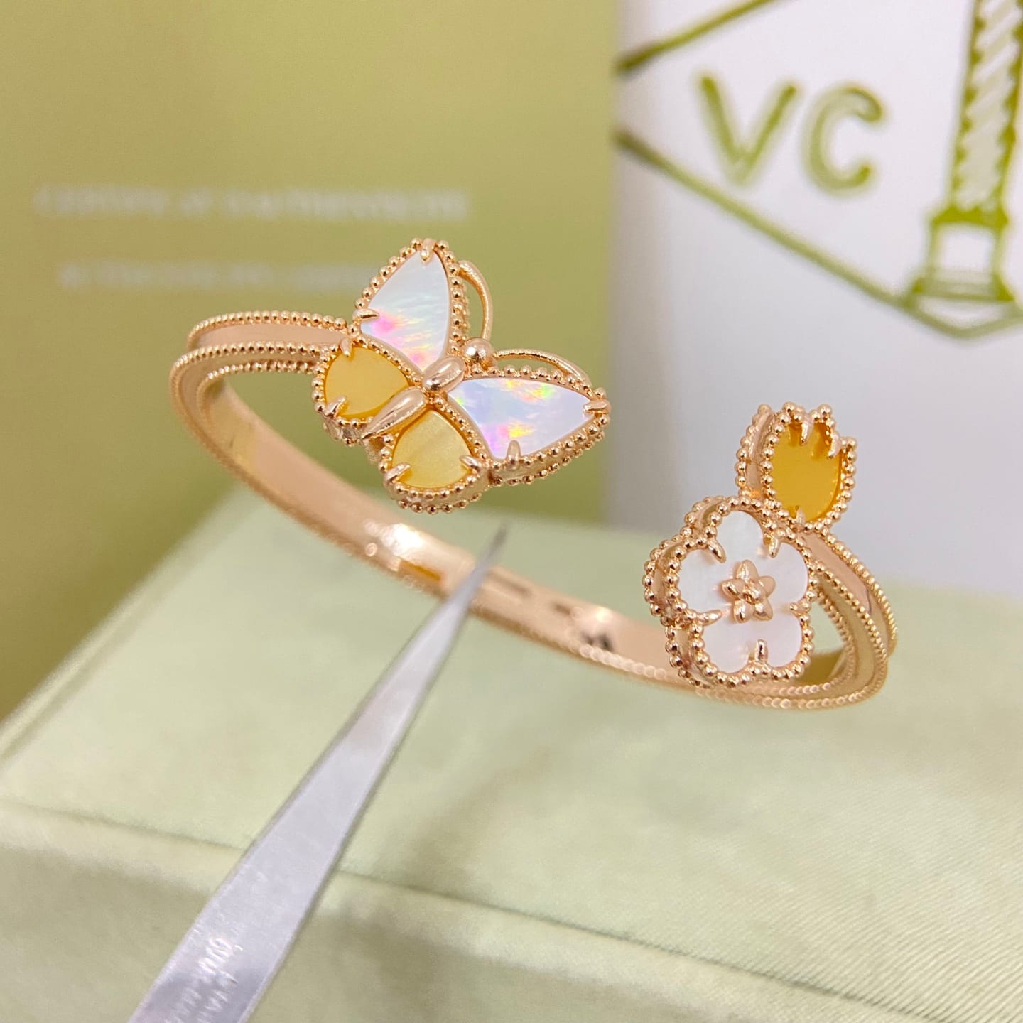 VAC Bracelet 4