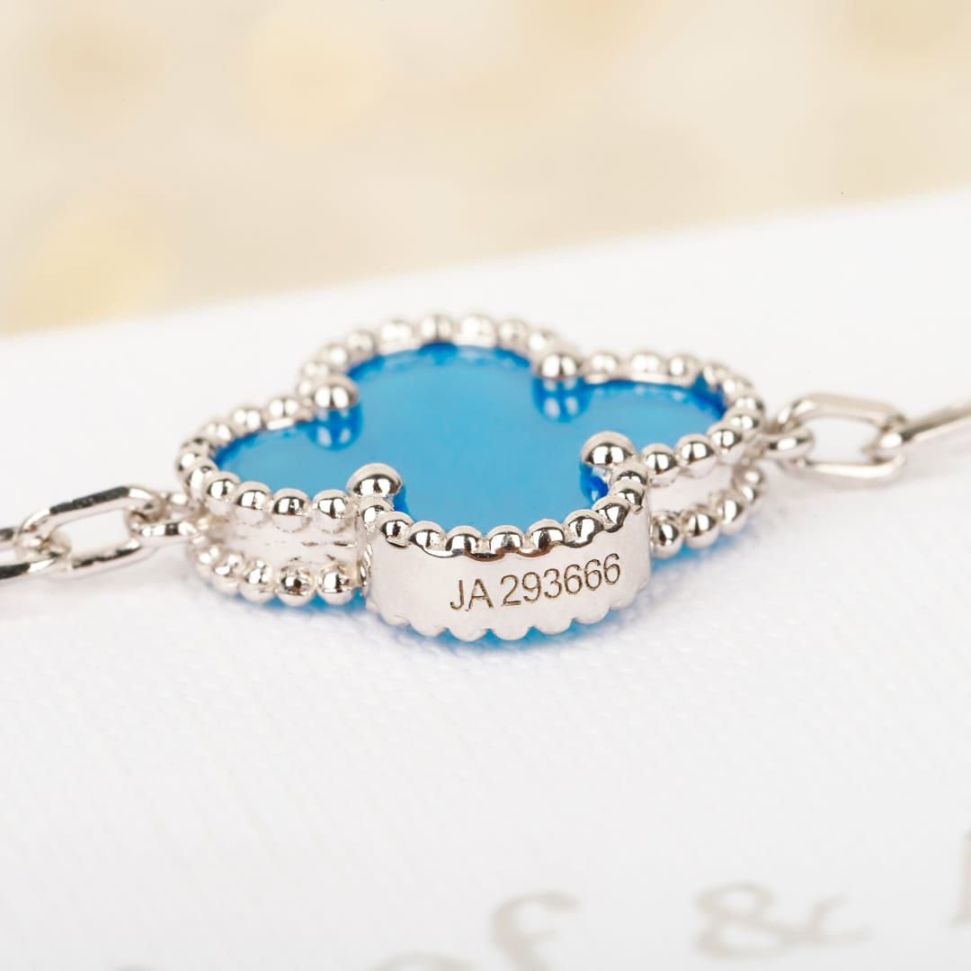 VAC Bracelet 4