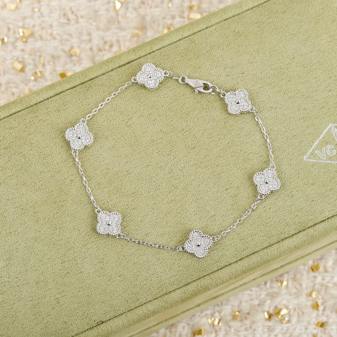 VAC Bracelet 3