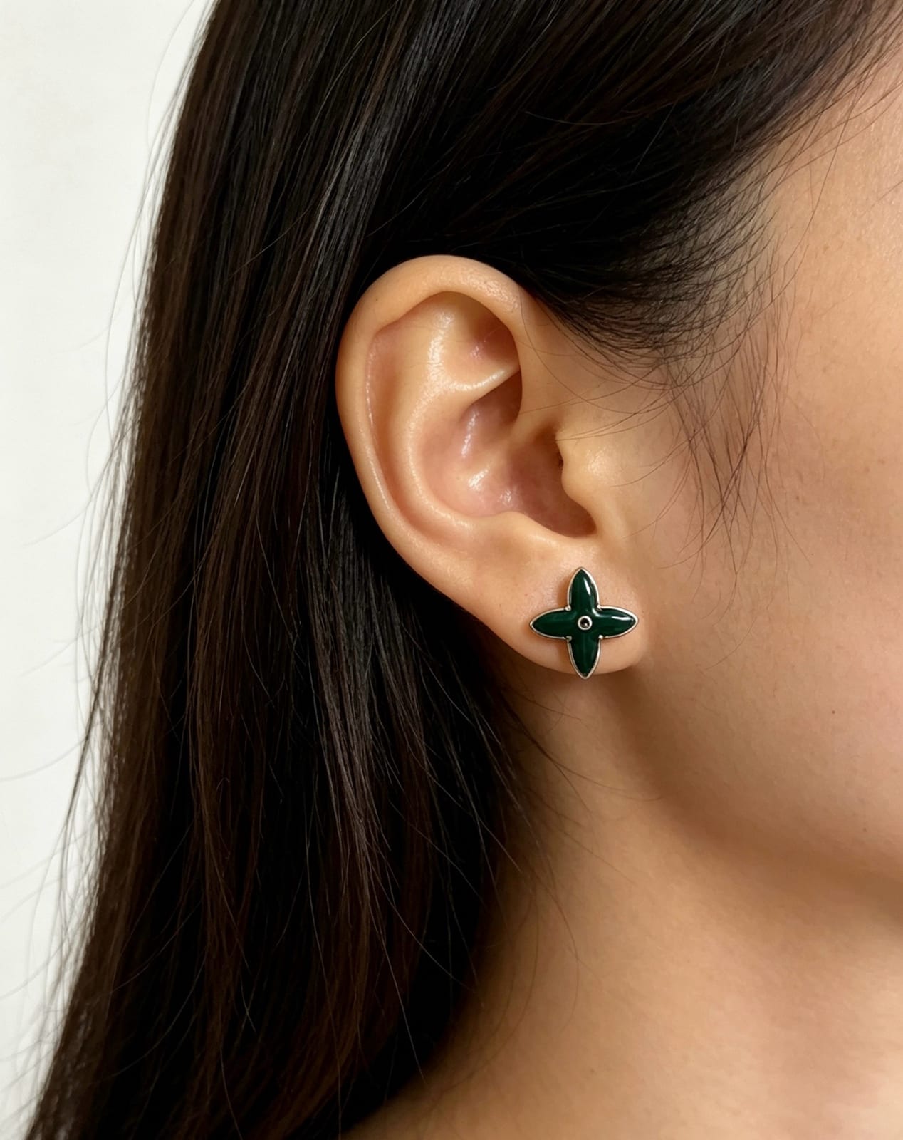 Color Blossom BB Star Ear Studs 3