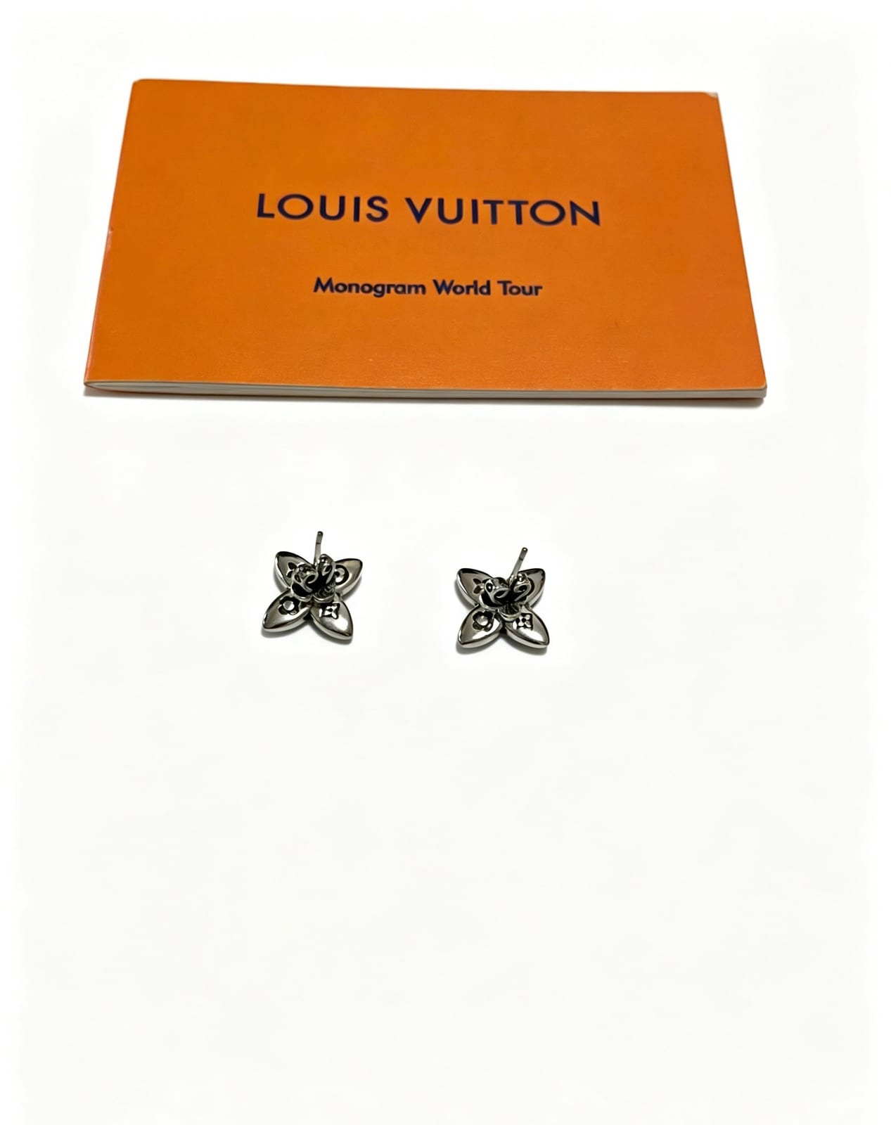 Color Blossom BB Star Ear Studs 5