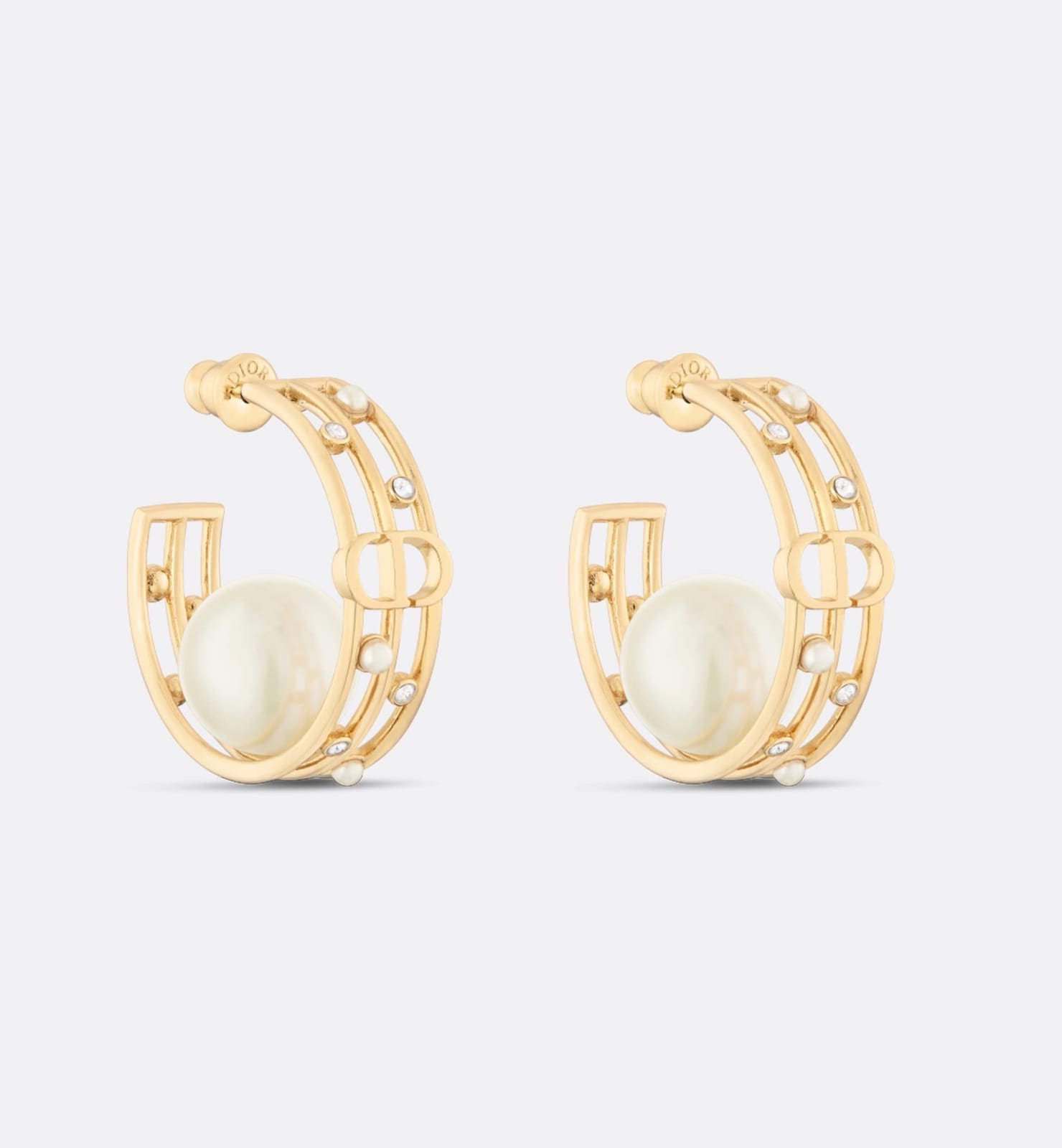  D-Backstage Earrings 