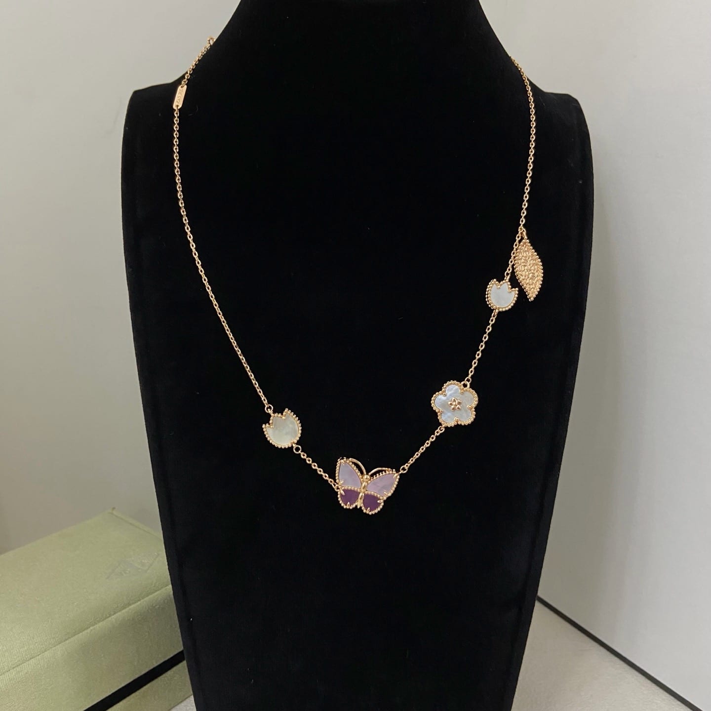 *Lucky Spring Butterfly Pink Long necklace 4