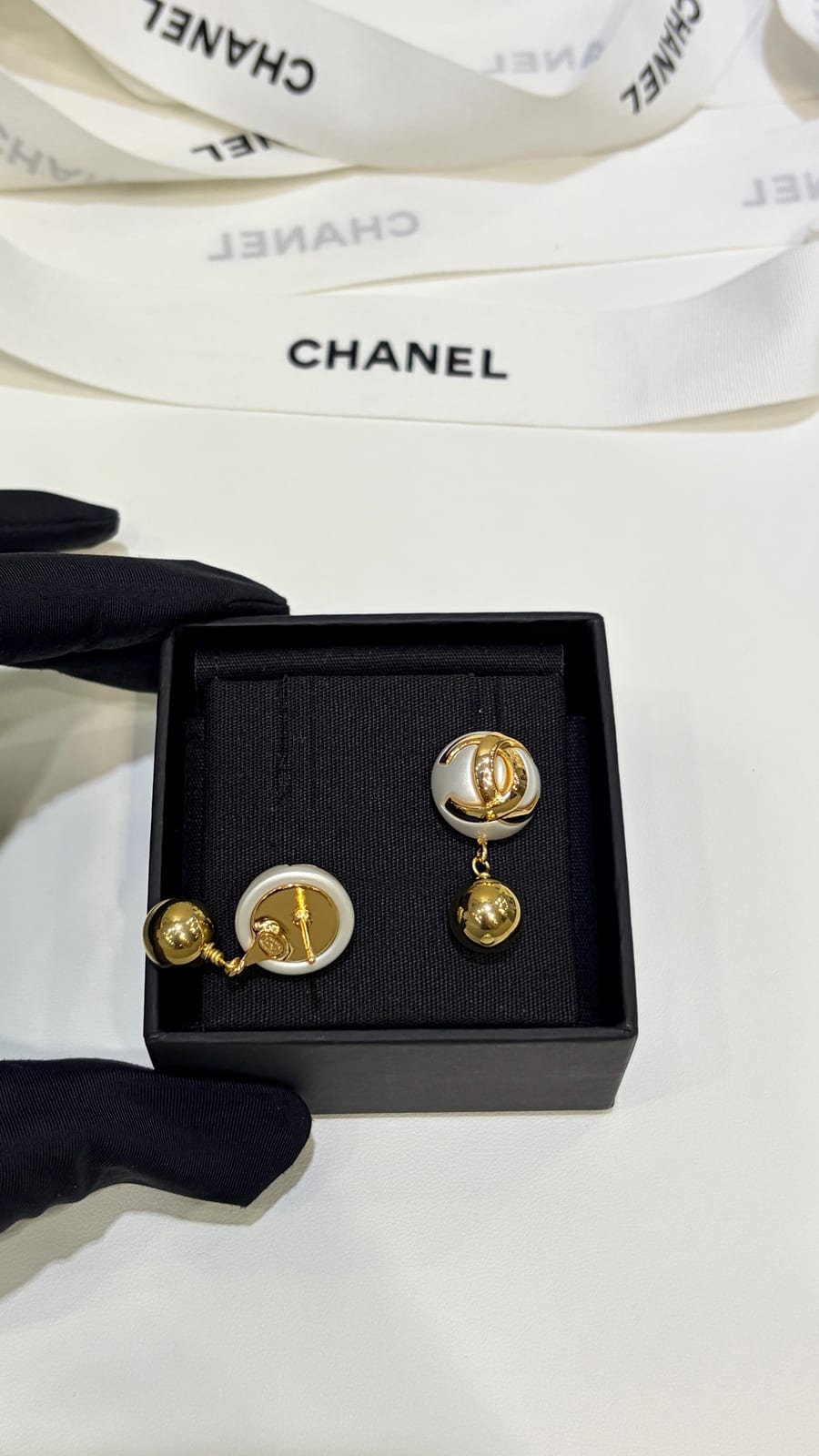 Pendant Earrings 4