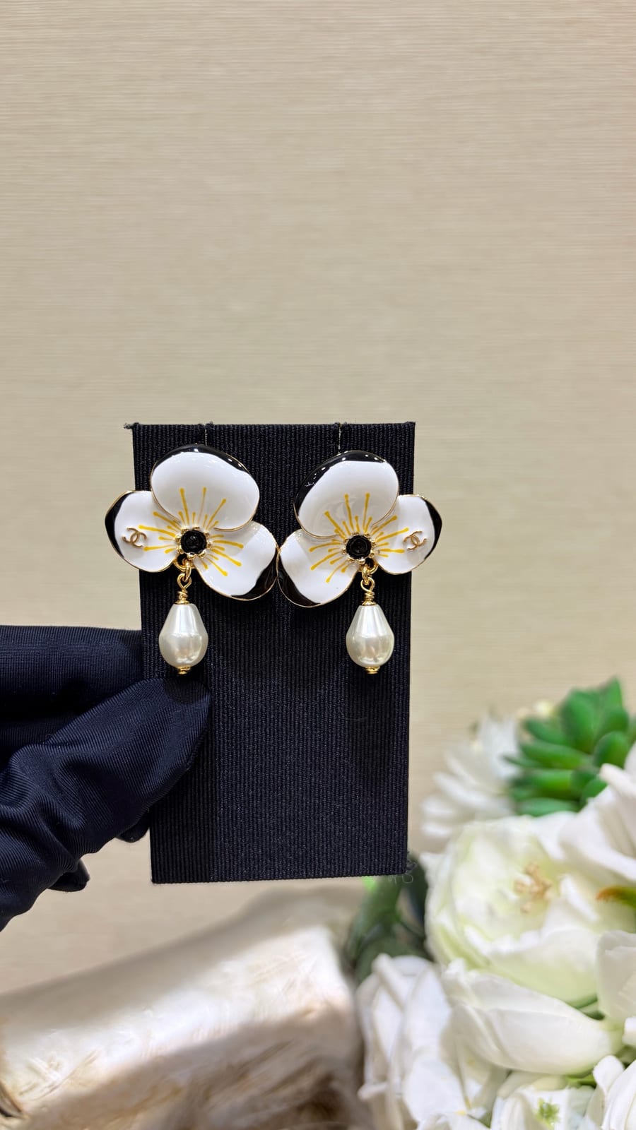 Pendant Earrings - Metal, Resin & Glass Pearls 3