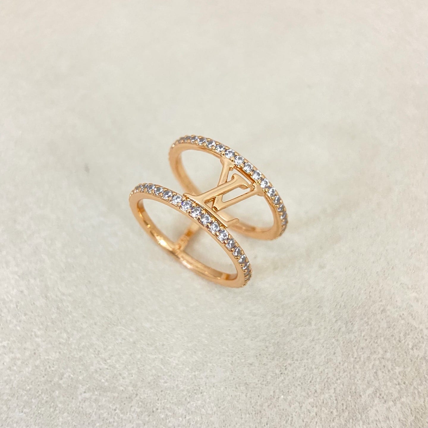 Lconic Ring 5