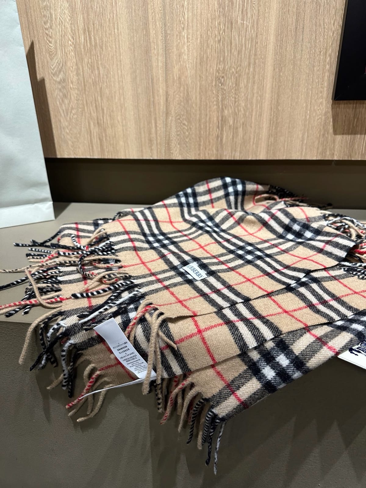 NOVA CHECK FRINGE SCARF 2