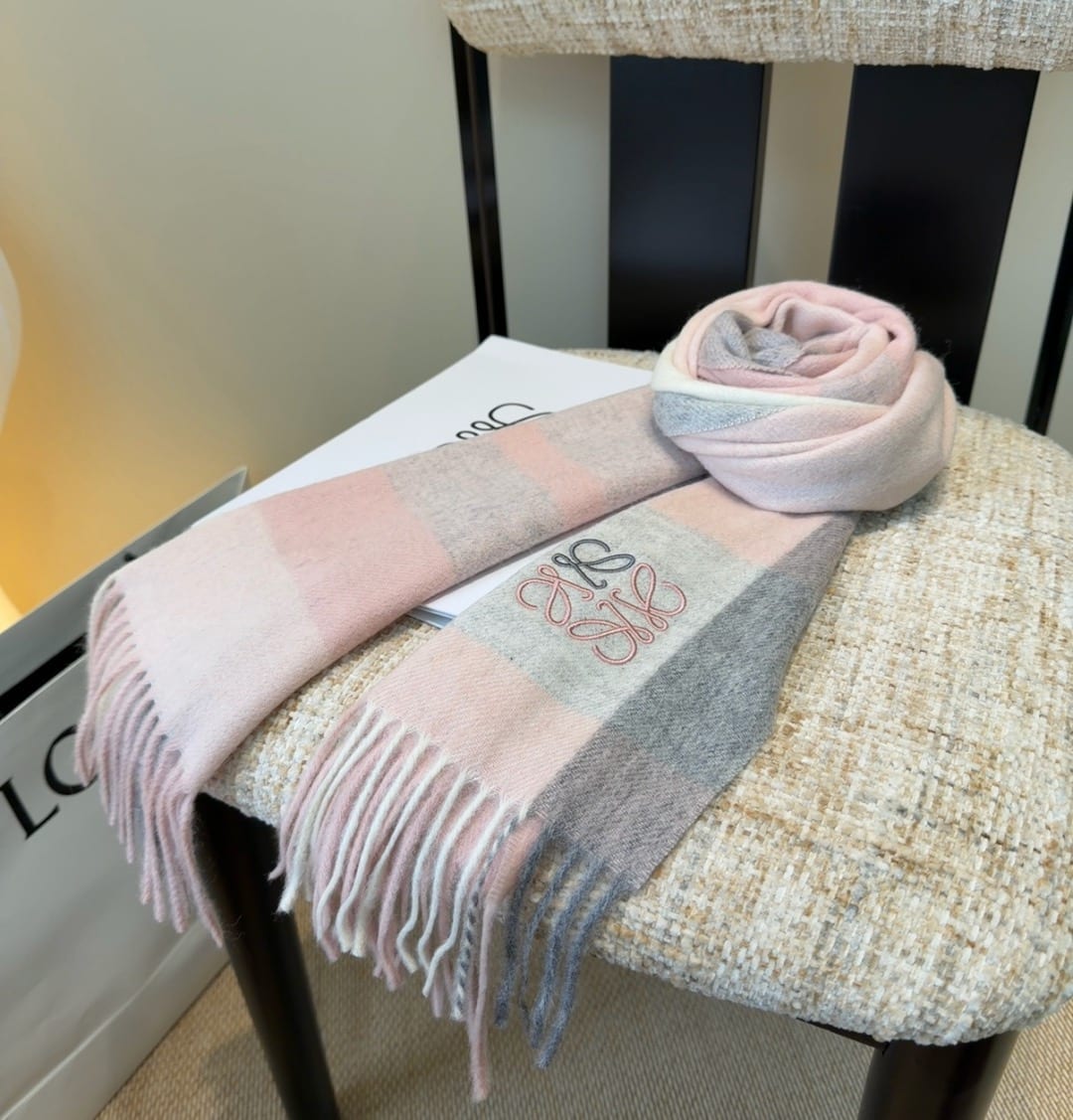 Striped Cashmere and wool scarf featuring  5