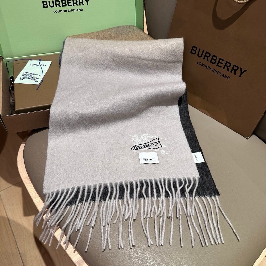 Balenciaga Scarf 3