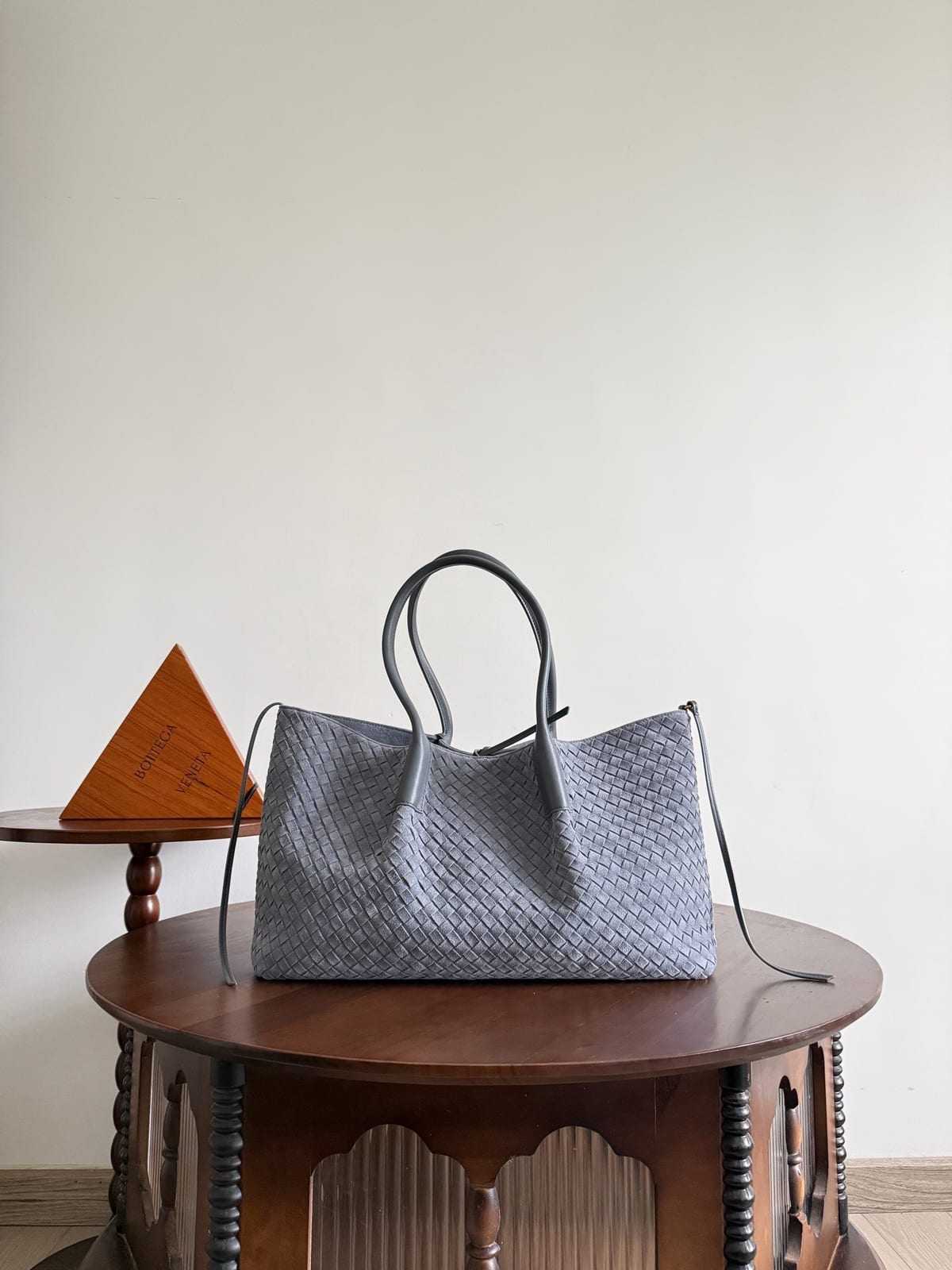 Bottega Veneta Large Pinacoteca Tote Bag in Suede