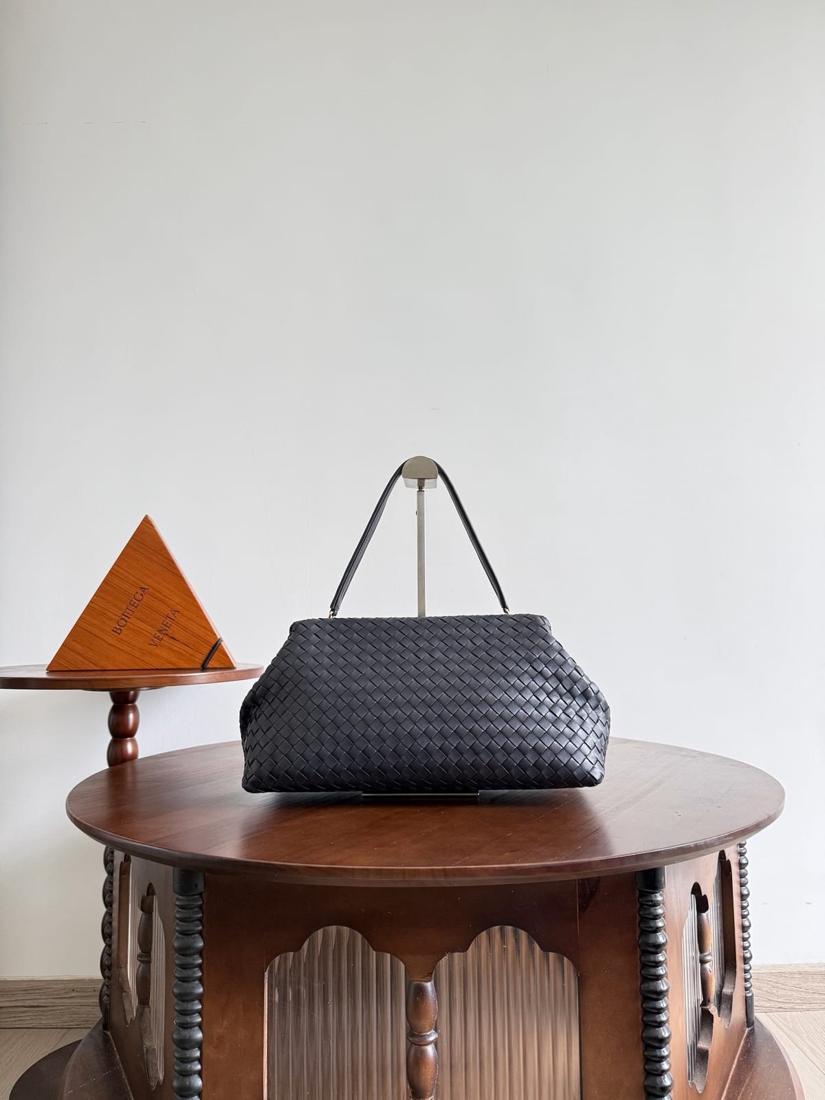 Bottega Veneta Tosca Bag in Intrecciato Leather