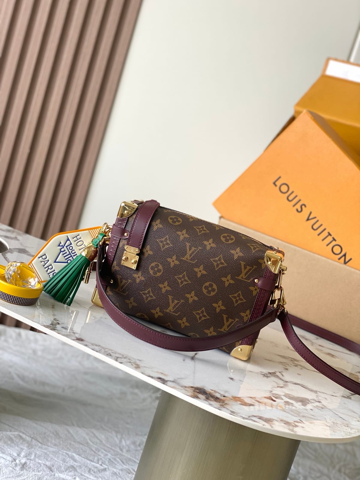  Louis Vuitton Getaway Side Trunk MM 5