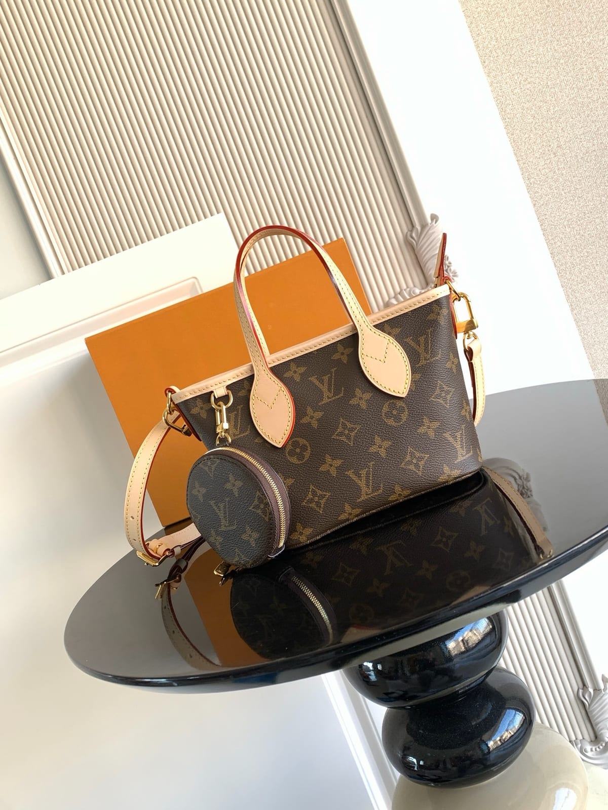  Louis Vuitton Neverfull BB 