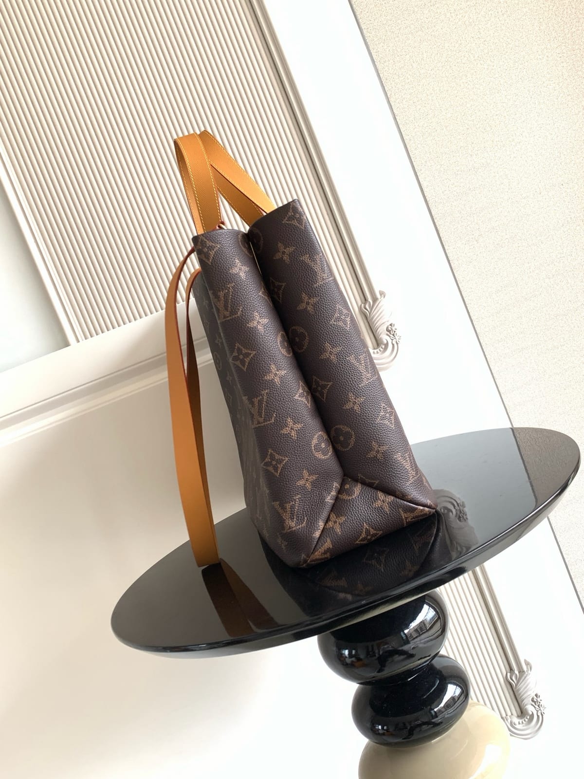  Louis Vuitton Mini Shopper Tote  2