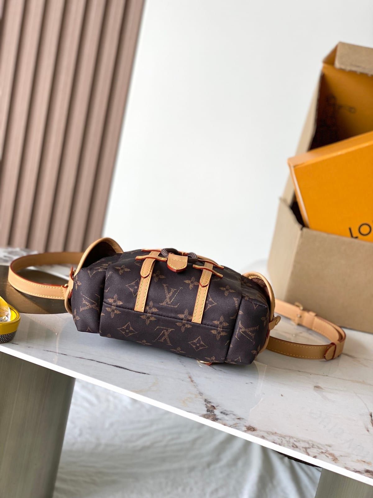  Louis Vuitton Christopher Messenger 10