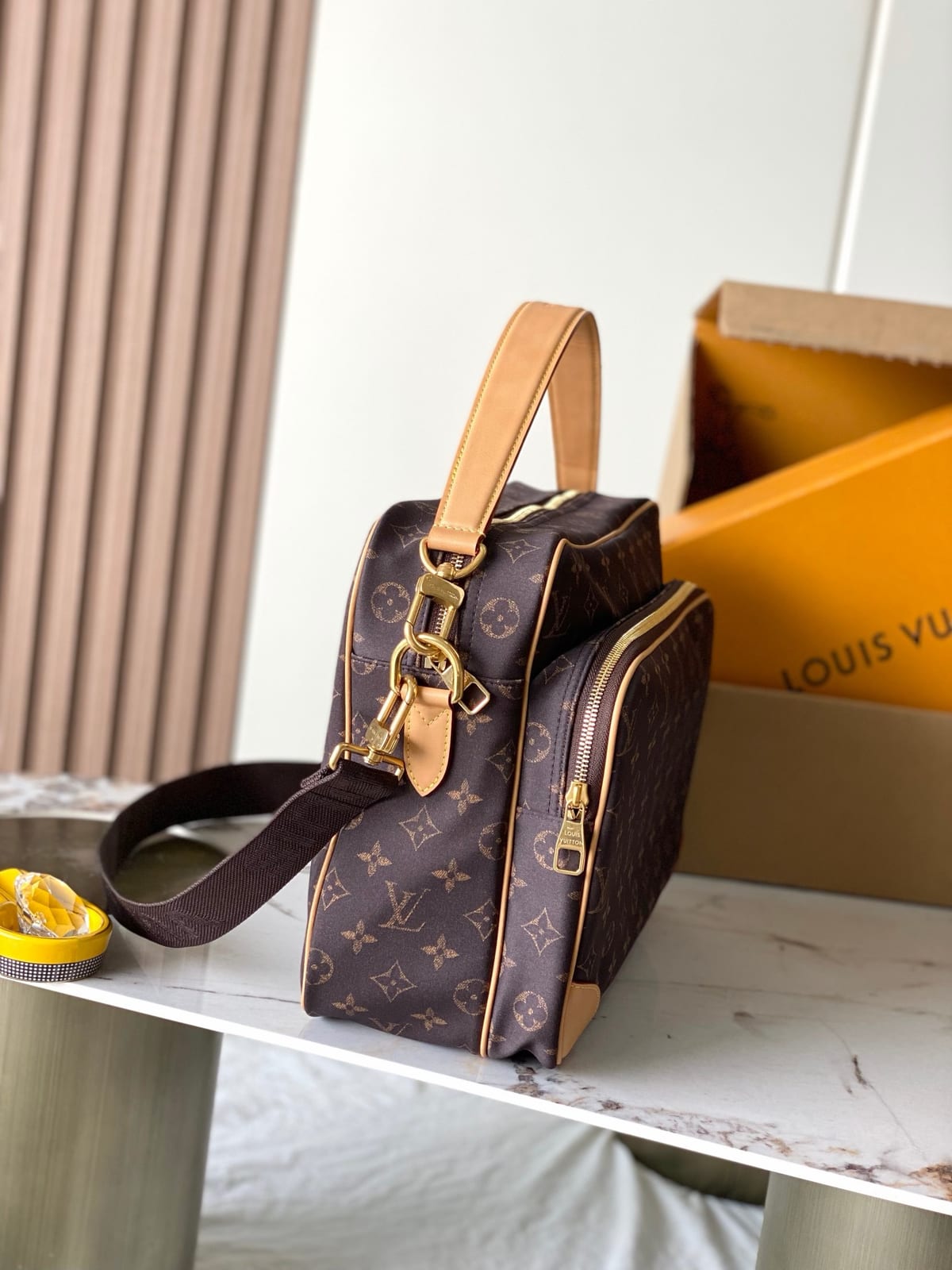 Louis Vuitton Reporter PM 2