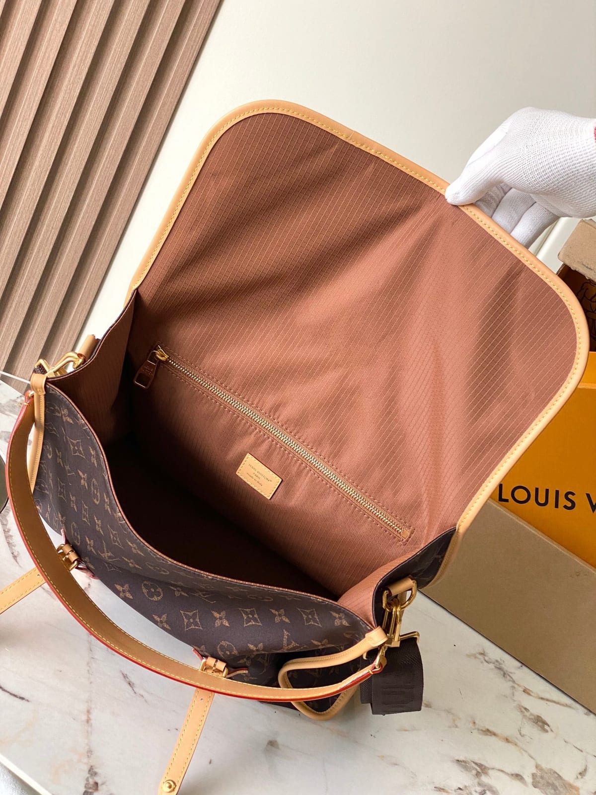Louis Vuitton Jet Lag Bag MM in Monogram Silk Tech 4