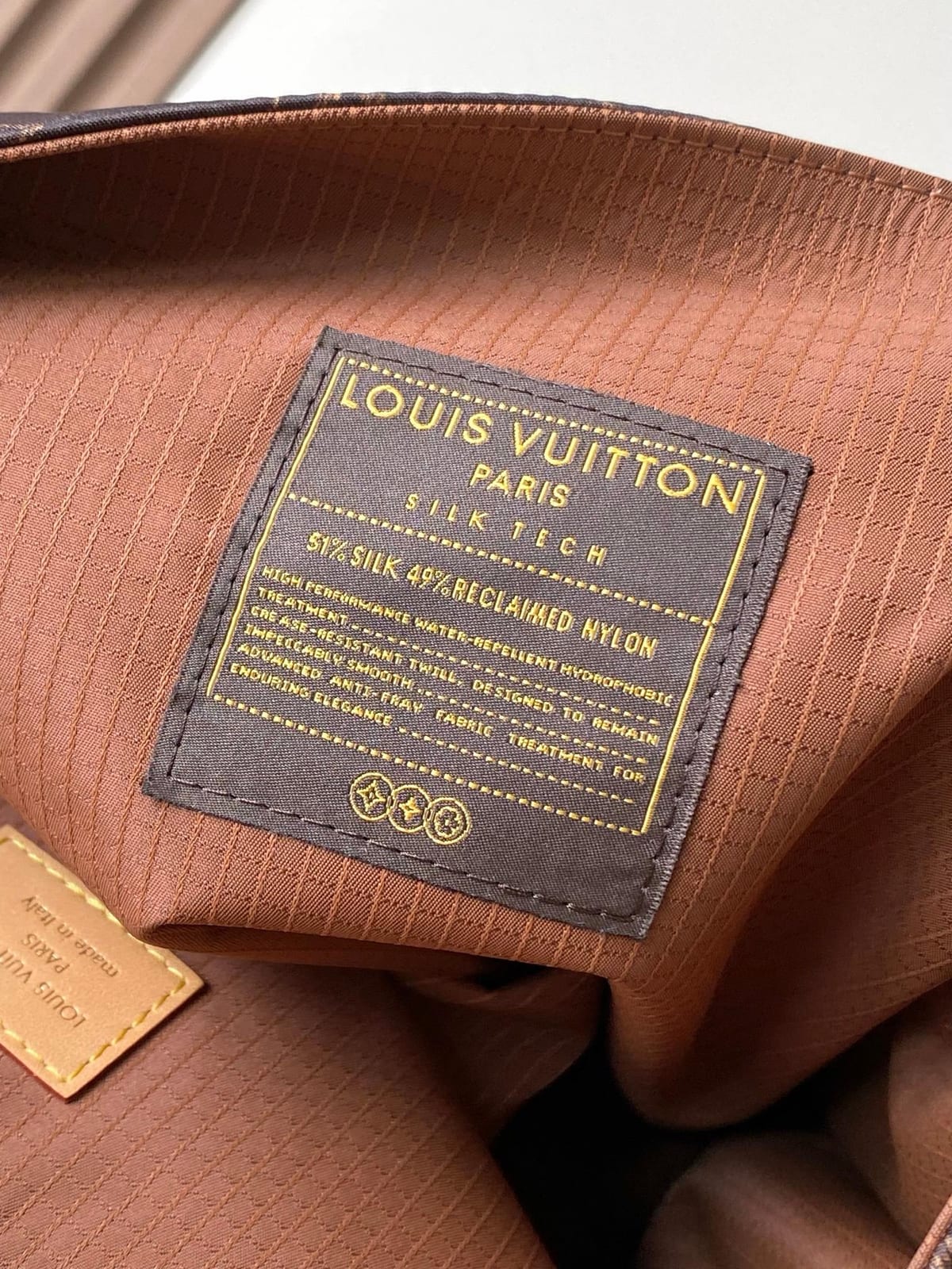 Louis Vuitton Jet Lag Bag MM in Monogram Silk Tech 6