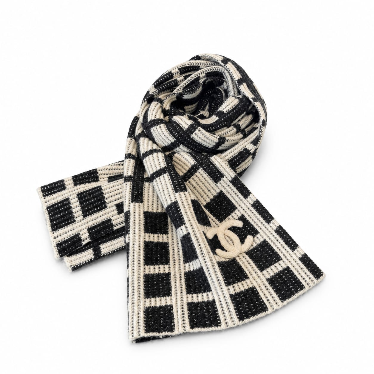  Chanel Scarf 25B