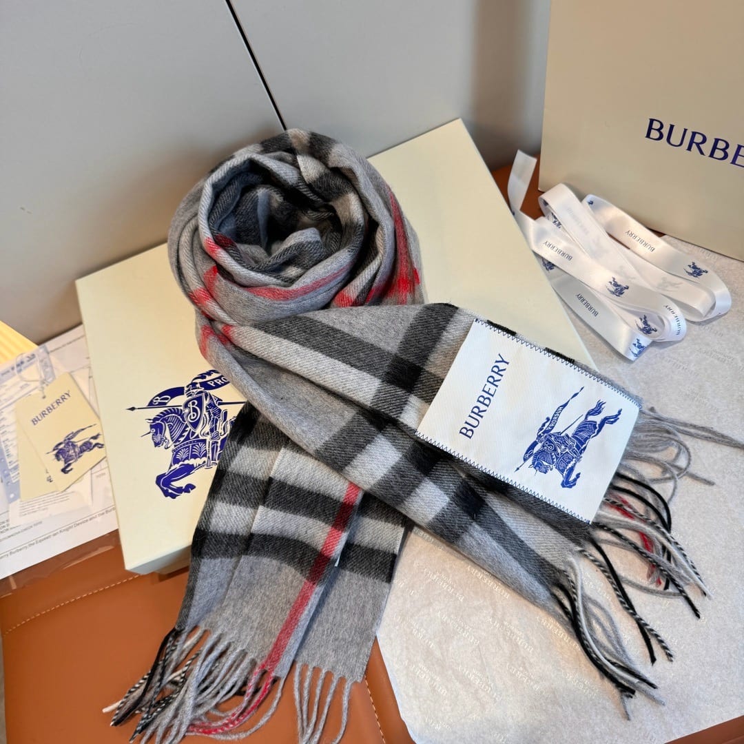Burberry Equestrian Knight Design Label Cashmere Scarf 5