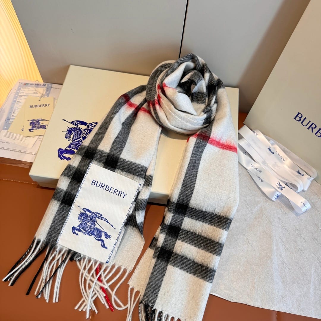 Burberry Equestrian Knight Design Label Cashmere Scarf 8