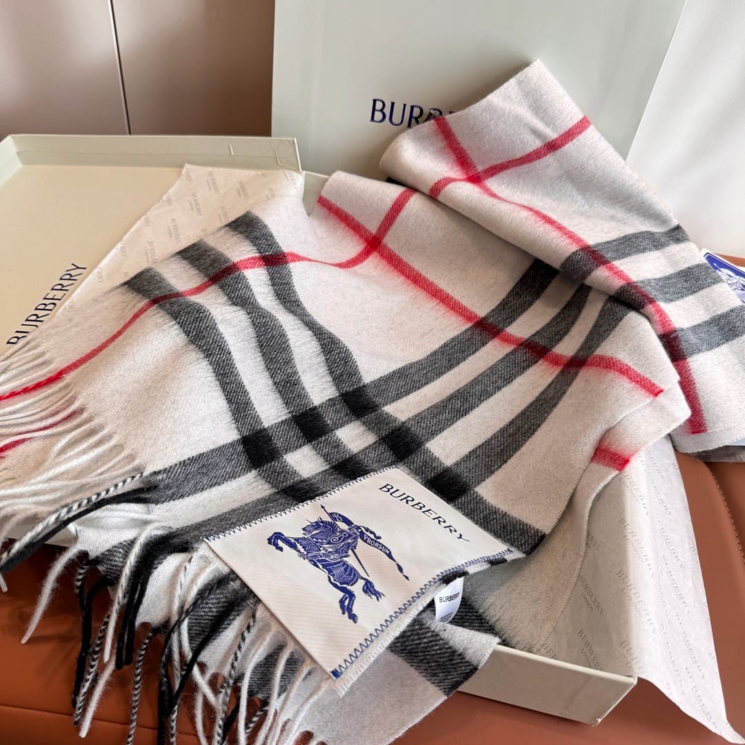 Burberry Equestrian Knight Design Label Cashmere Scarf 9
