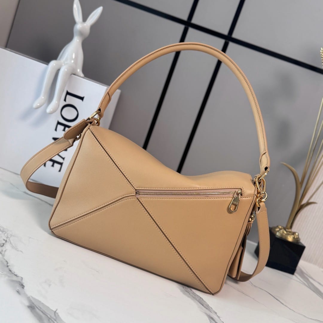 Loewe Puzzle Hobo Bag in Satin Calfskin 3