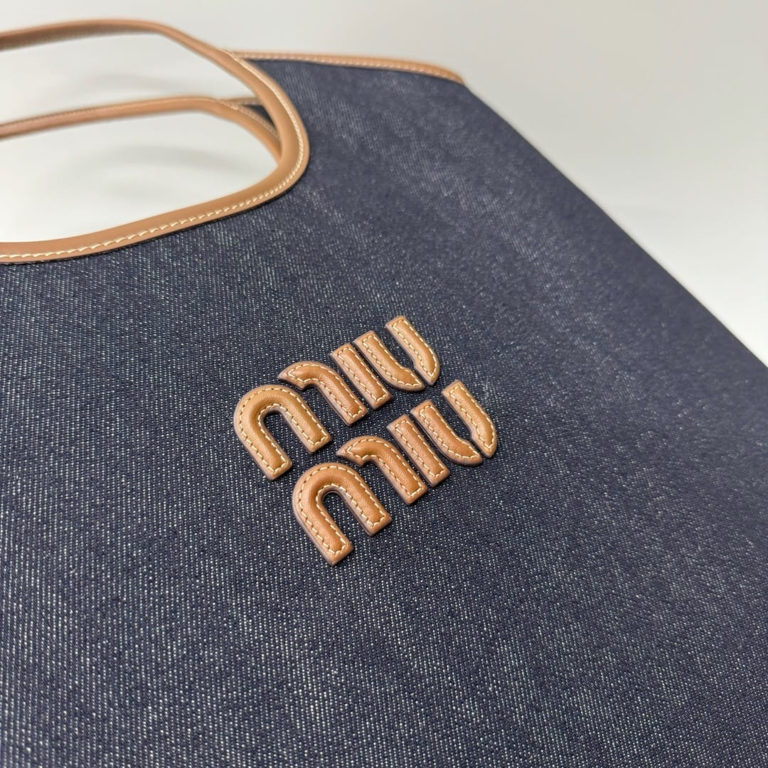 MiuMiu hobo ivy miu Tote bag 5