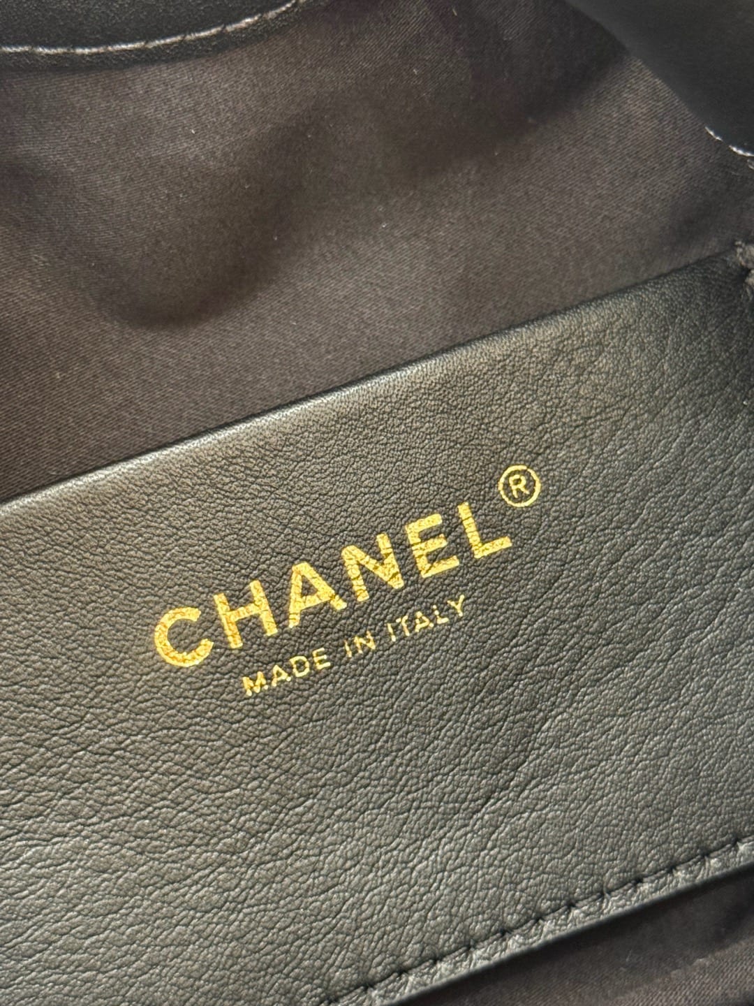Chanel 25 Mini Hobo Bag 7