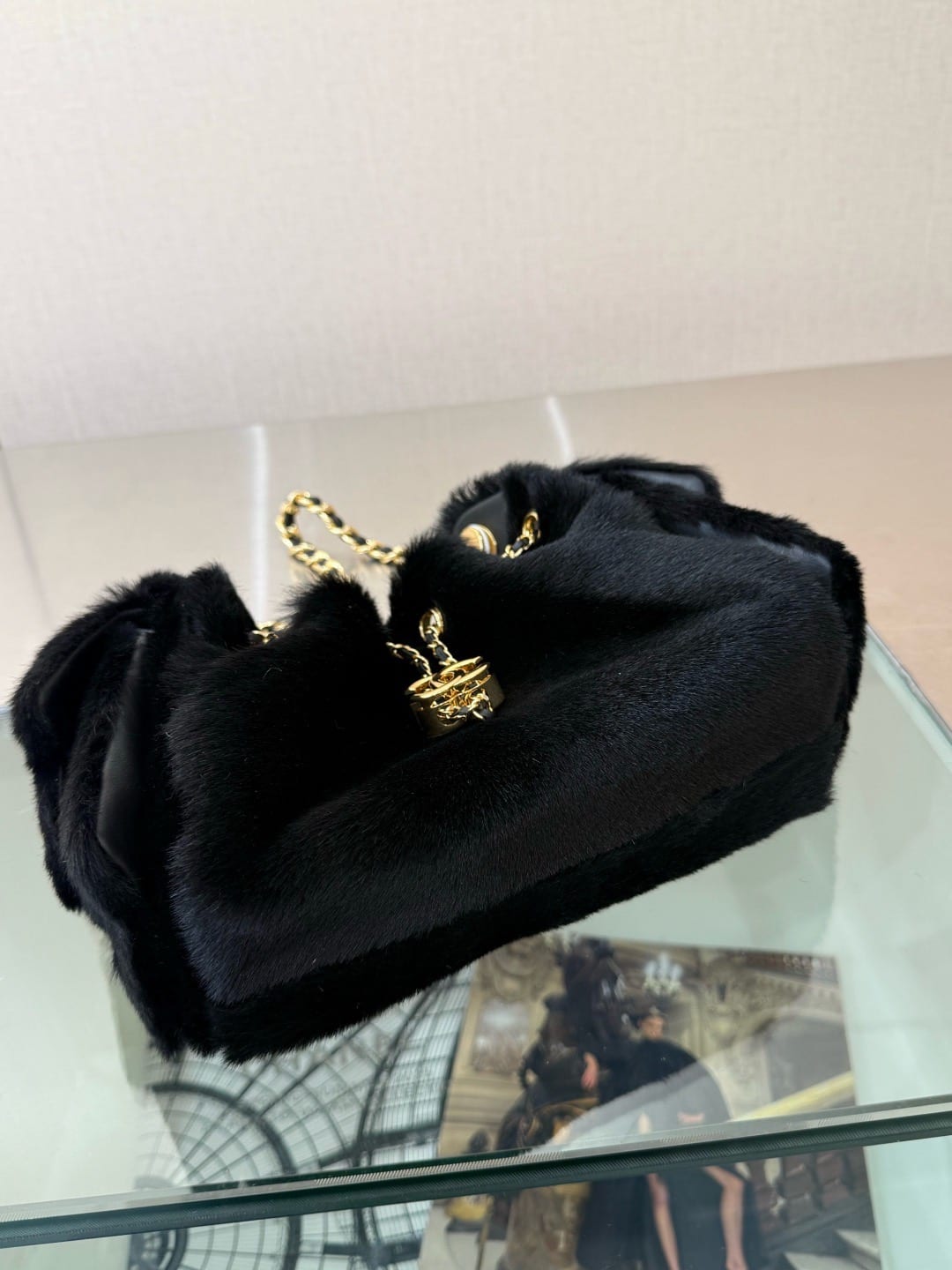 Chanel 25 Mini Hobo Bag 8
