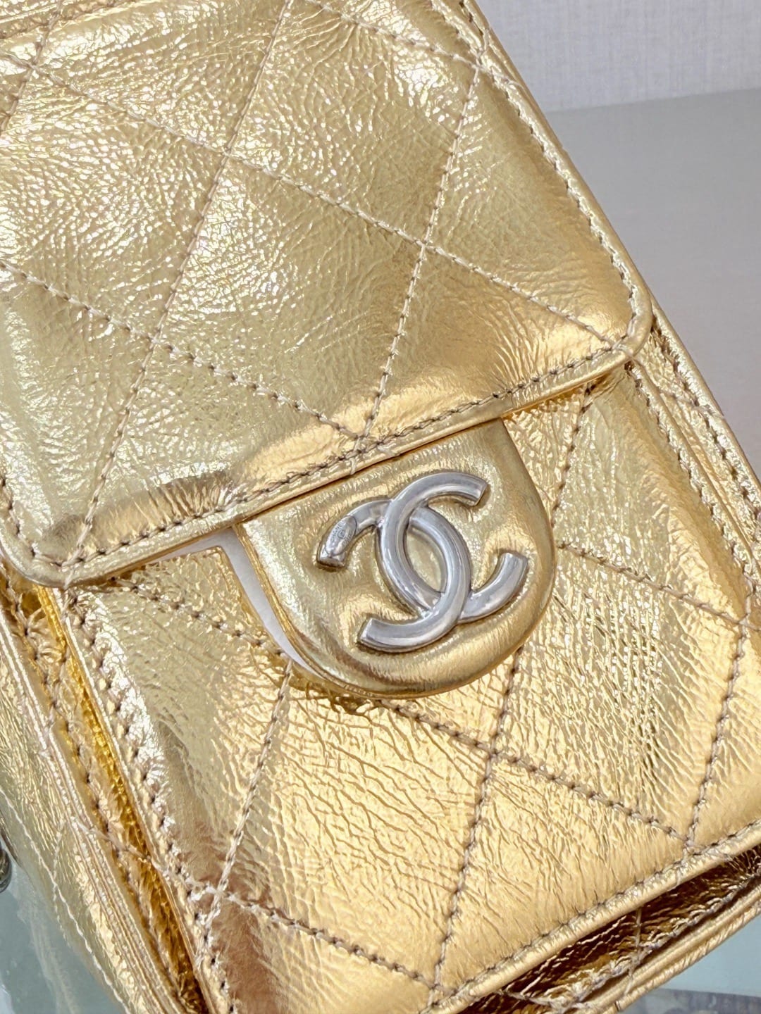Chanel  25 Metallic Lambskin 6
