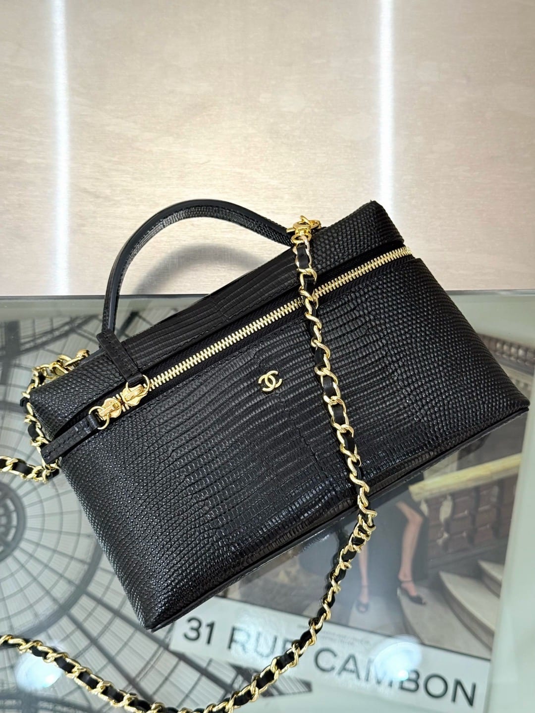 Chanel Lizard-Embossed Slim Vanity Case / Lunch Bag 7
