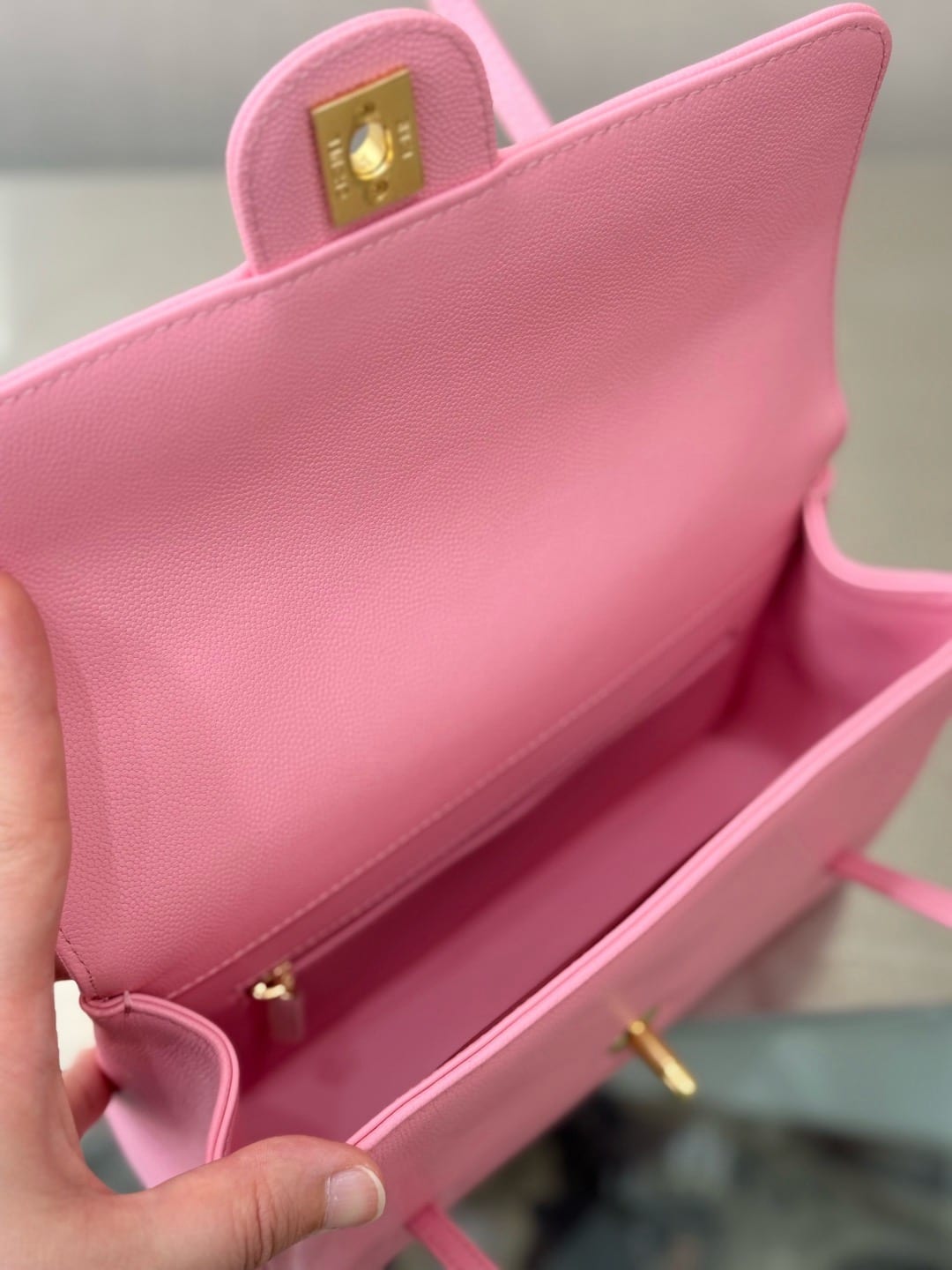 Chanel preppy coco Bag 4