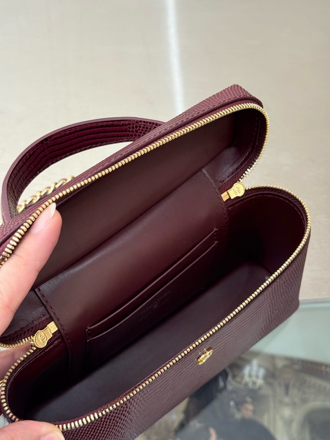 Chanel Lizard-Embossed Slim Vanity Case 3