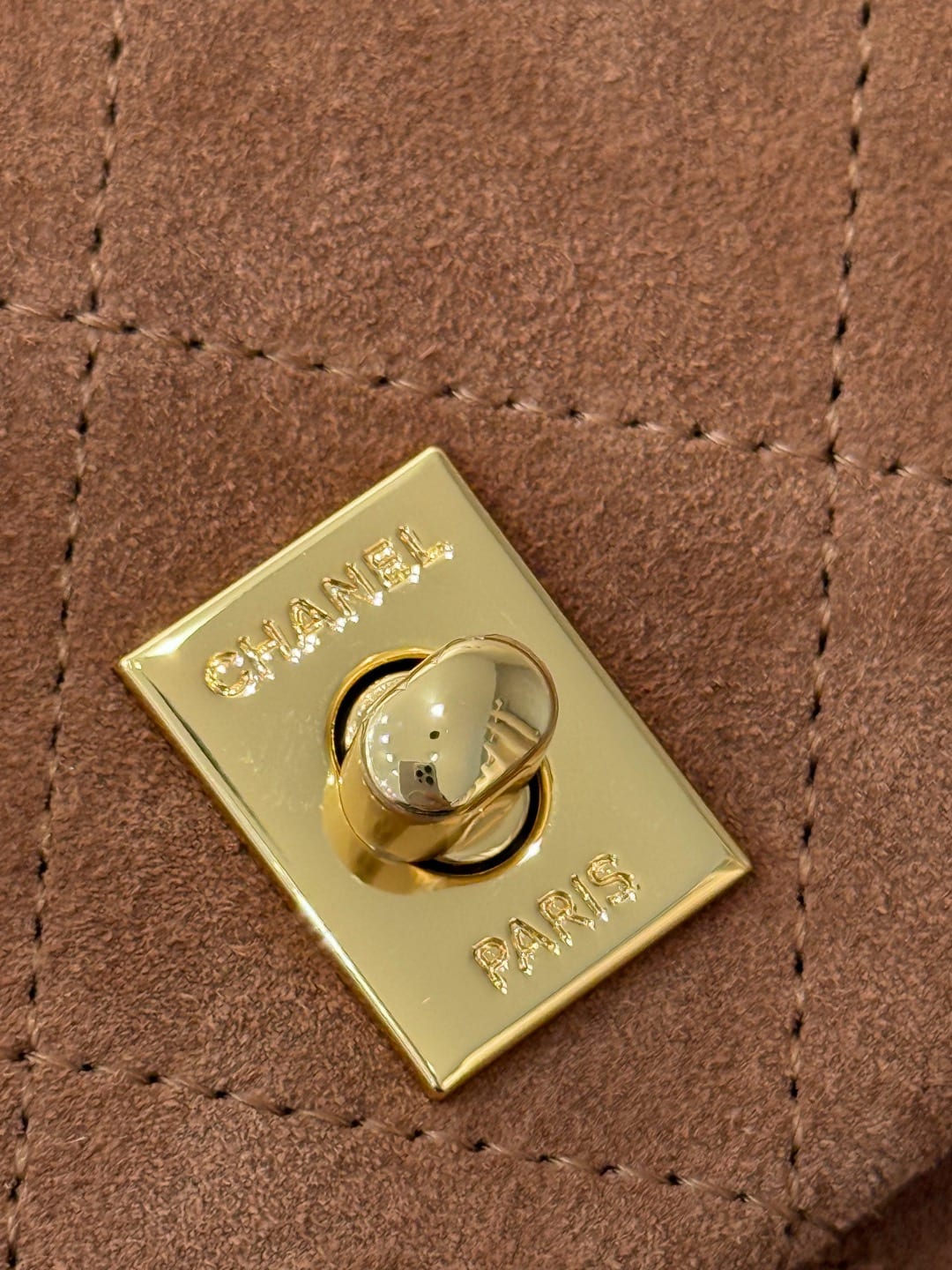 Chanel Suede "Eyes On You" Flap Bag 5