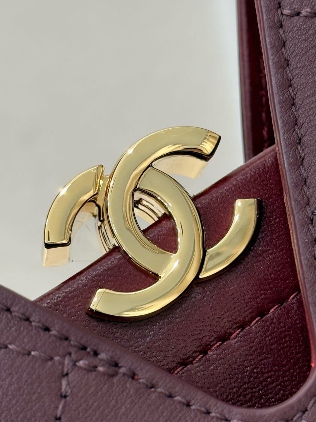 Chanel Chic Lady Small Shopping Tote 7