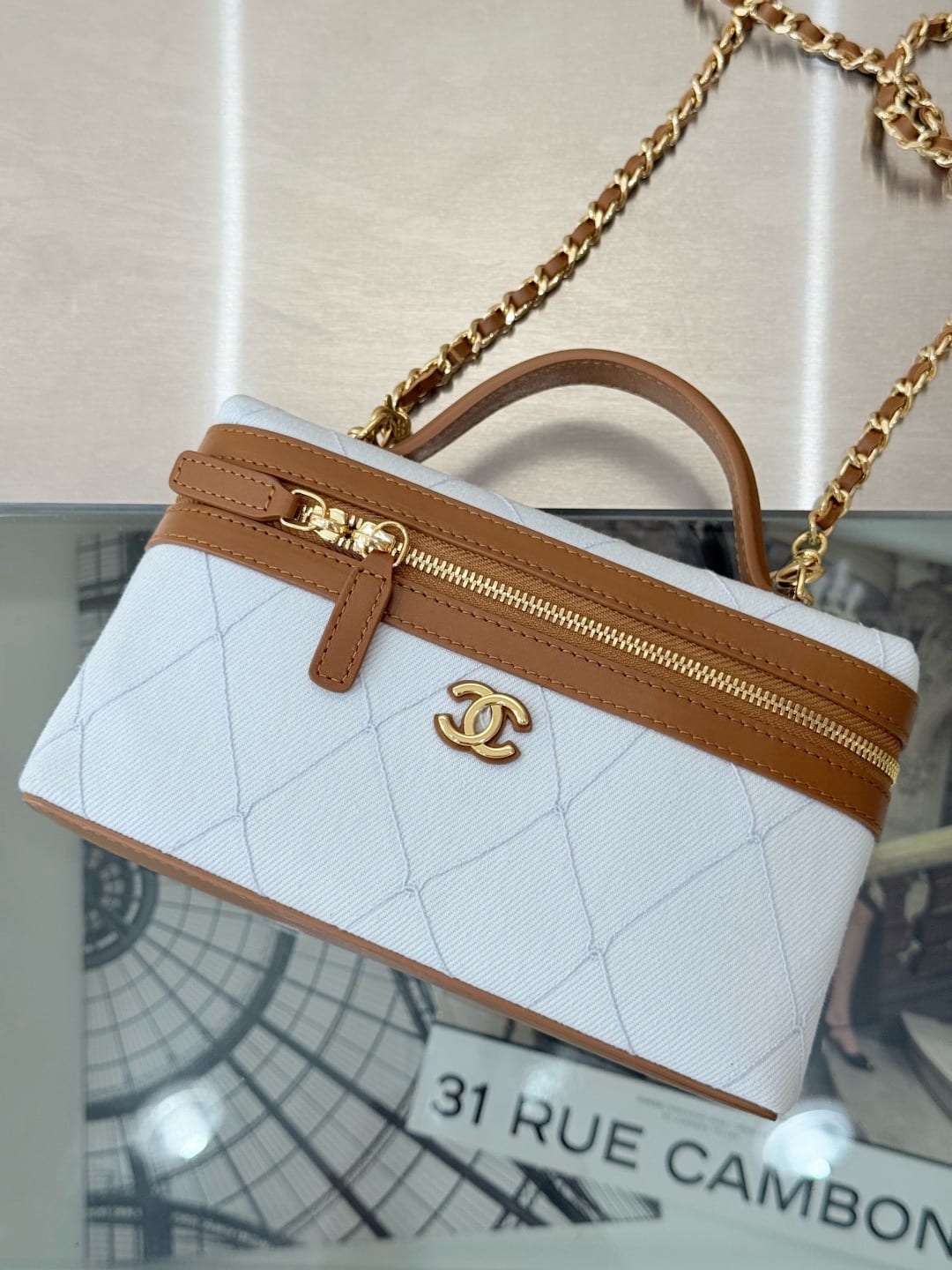 Chanel Denim & Grained Calfskin Top Handle Slim Vanity With Chain 3