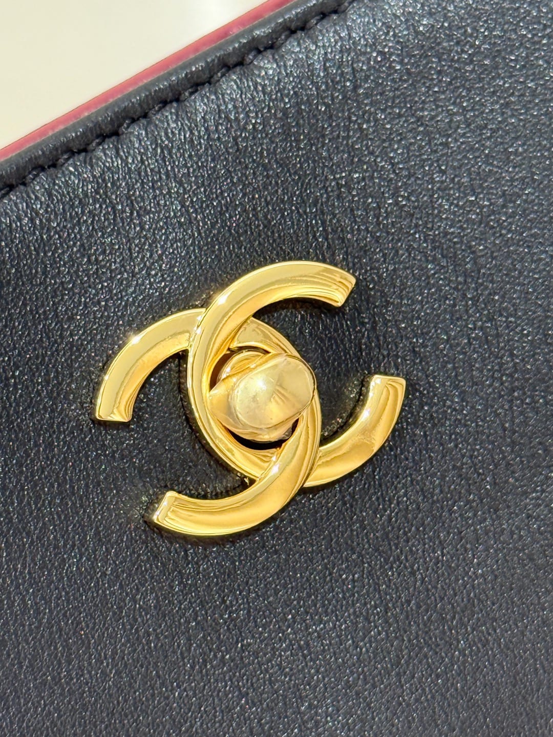  Chanel Vertical Tote 5
