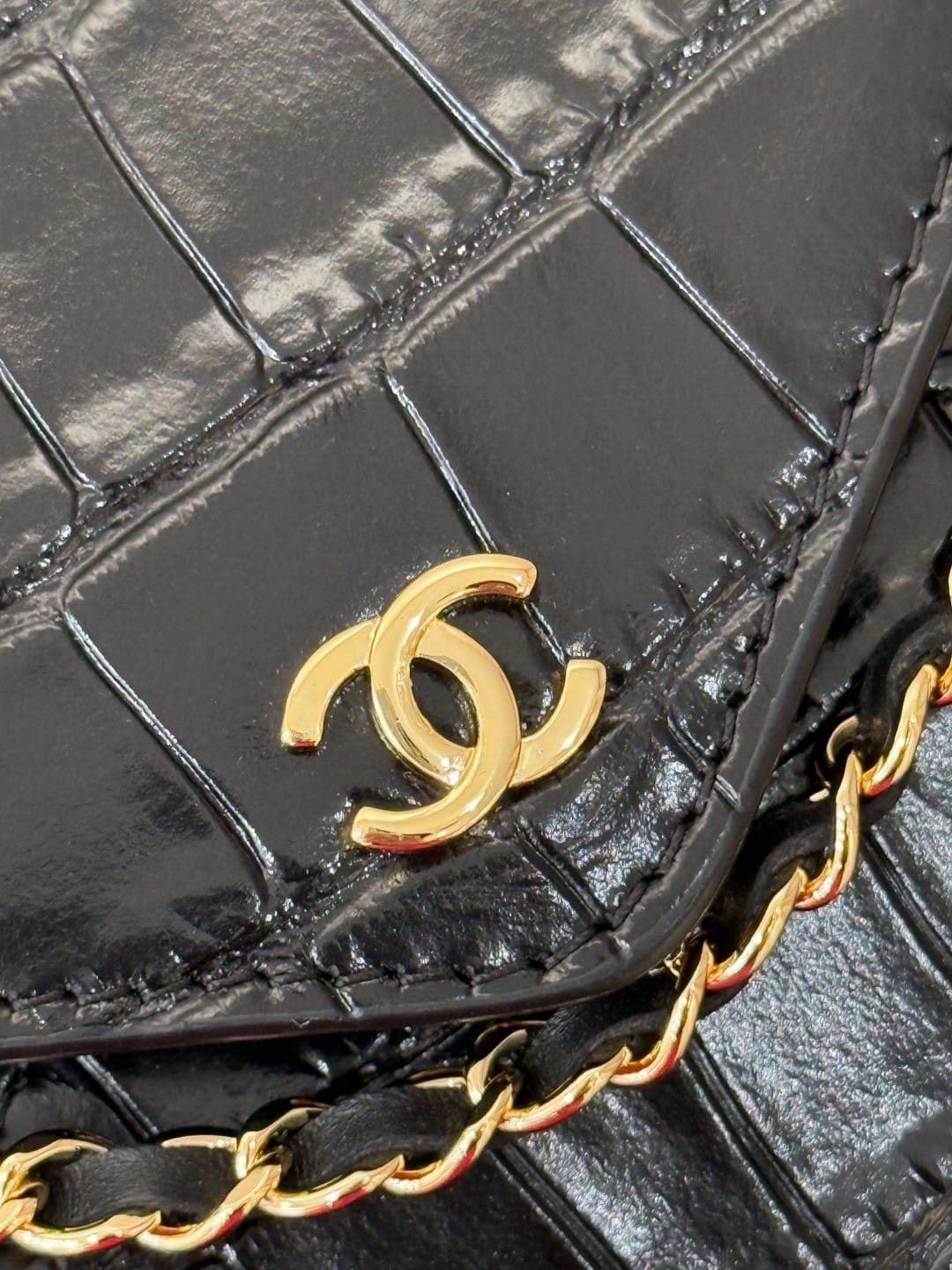Chanel Envelope Clutch with Chain 4