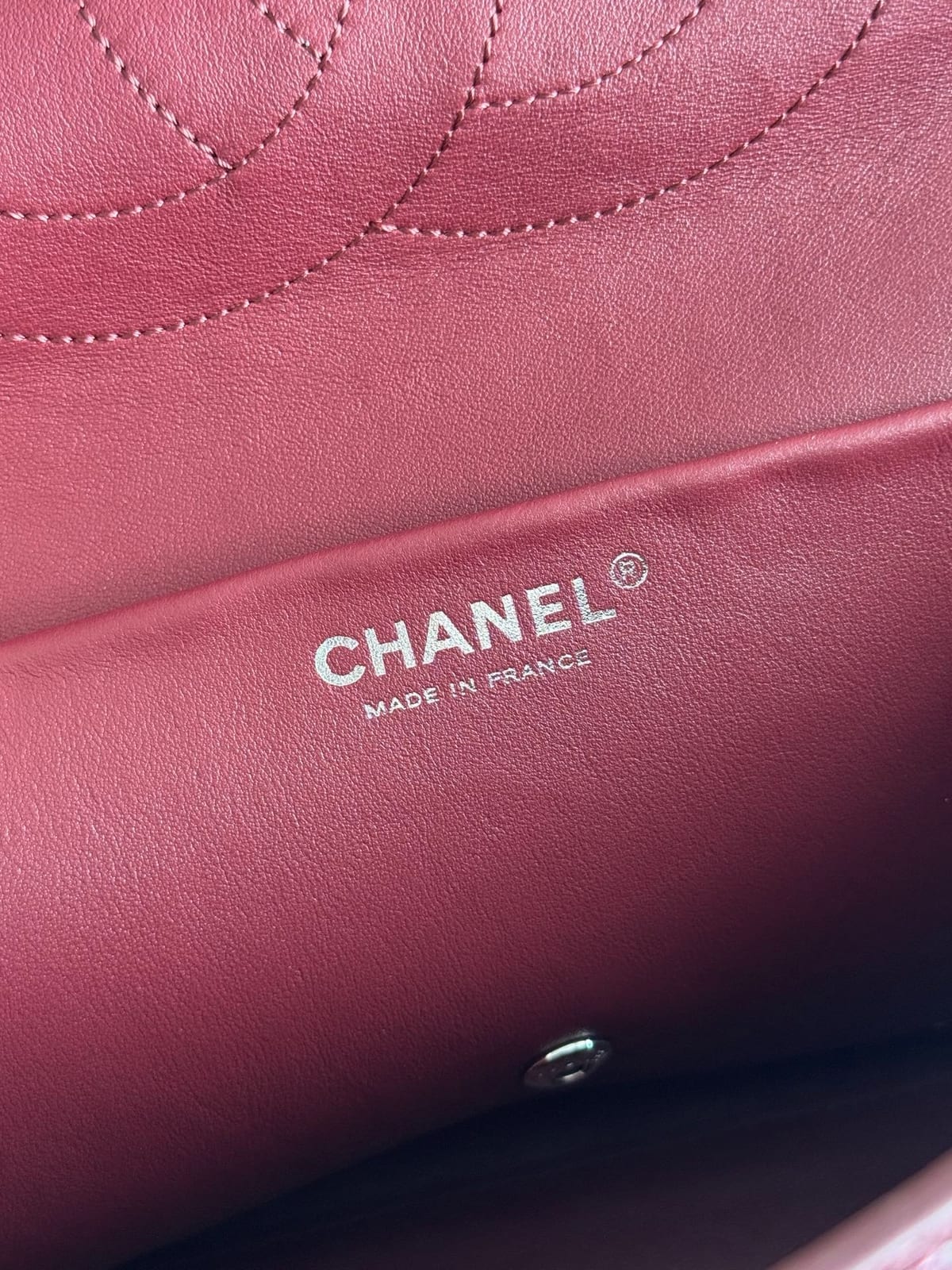 Chanel Maxi Souplissimo Flap Bag 7