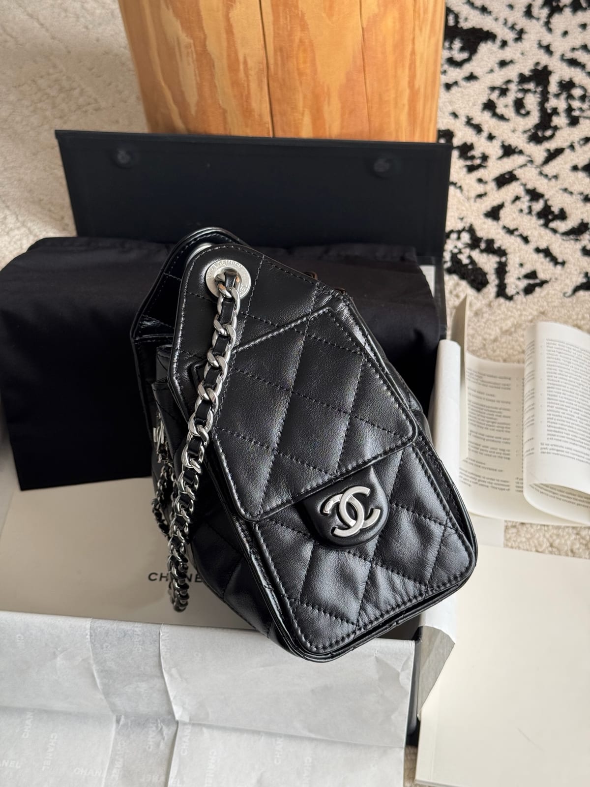 Chanel Black Shiny Aged Crumpled Calfskin Bag 7